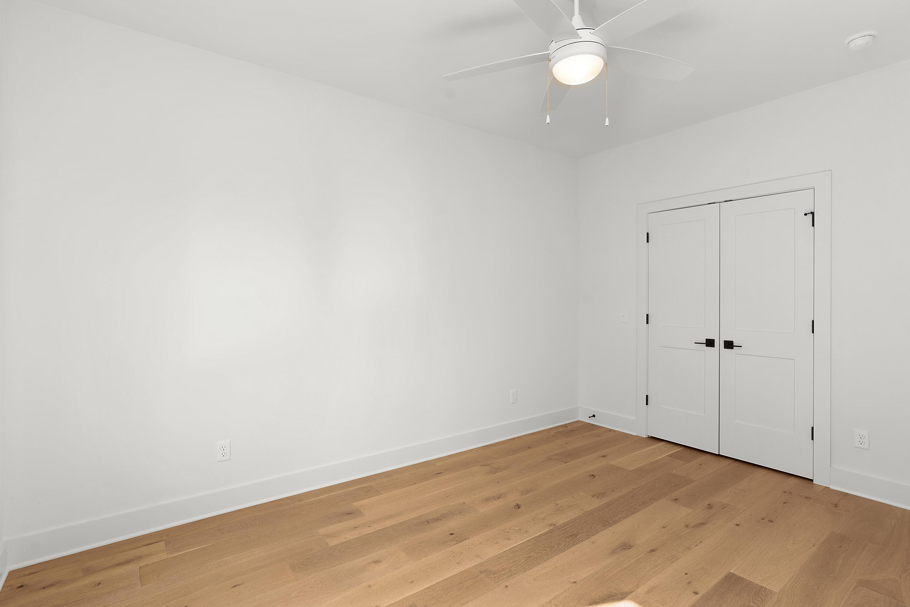 1040 E 4th Street, 102