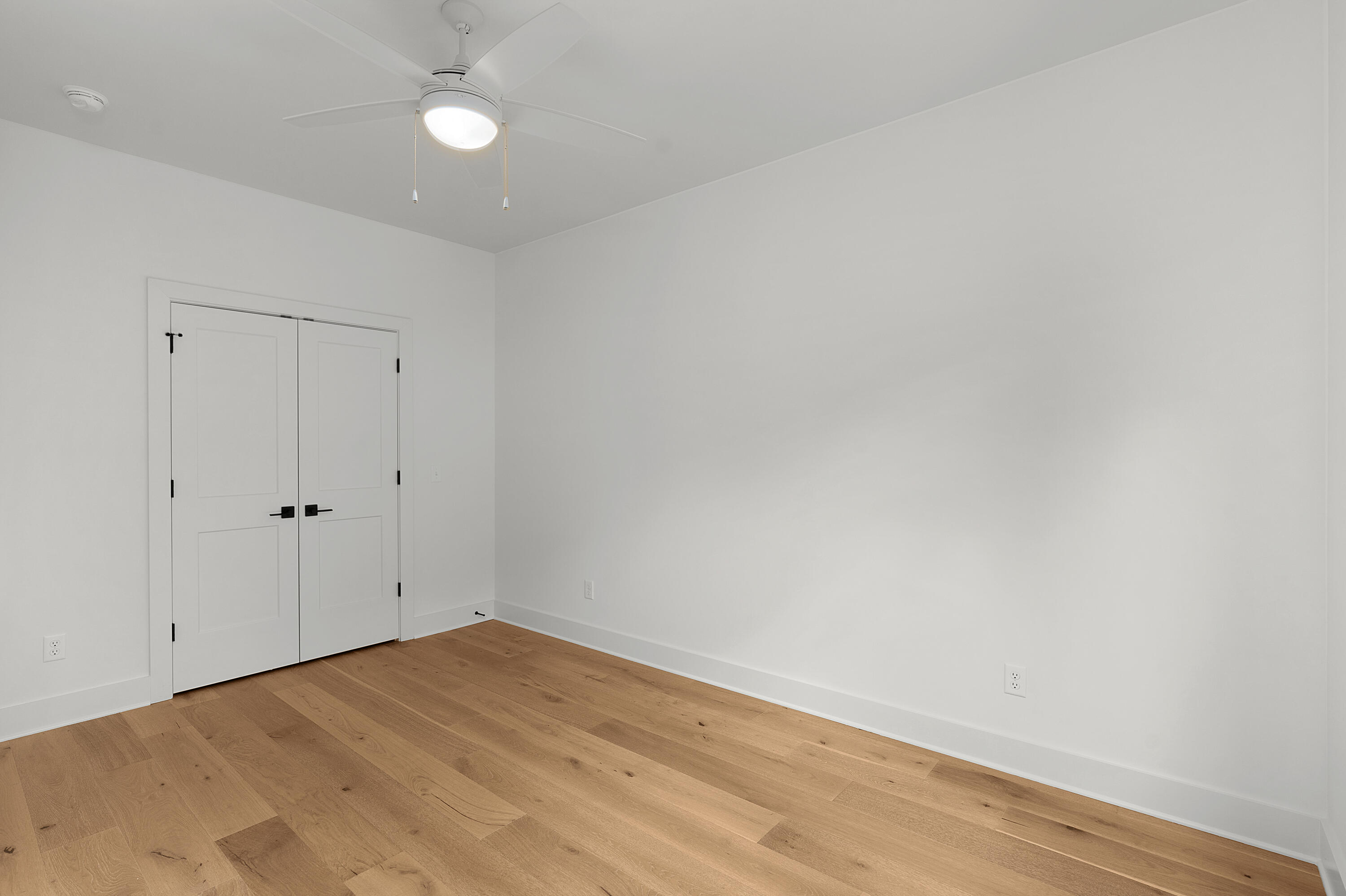 1040 E 4th Street, 102