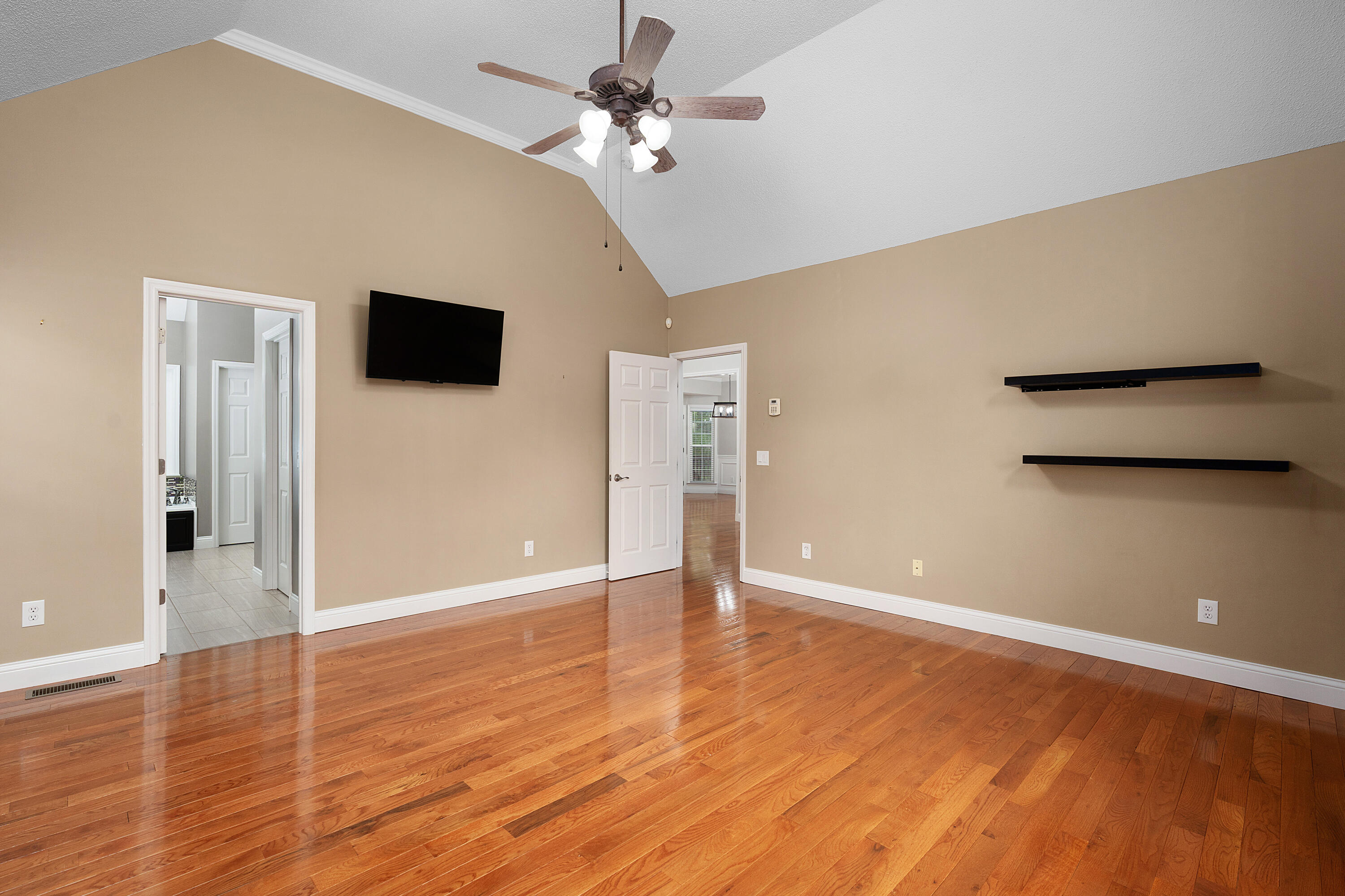 8583 Pershing Road