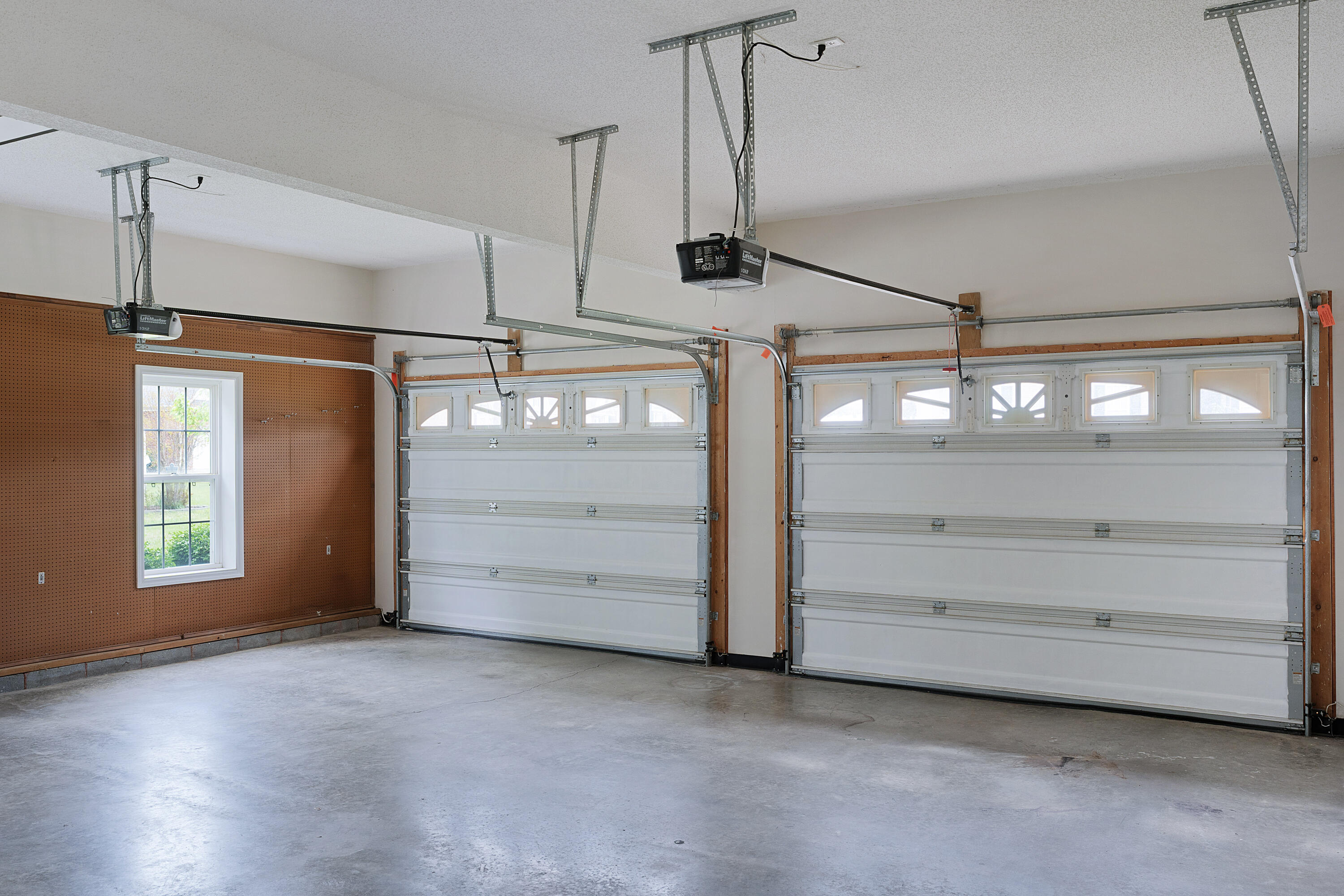 8583 Pershing Road