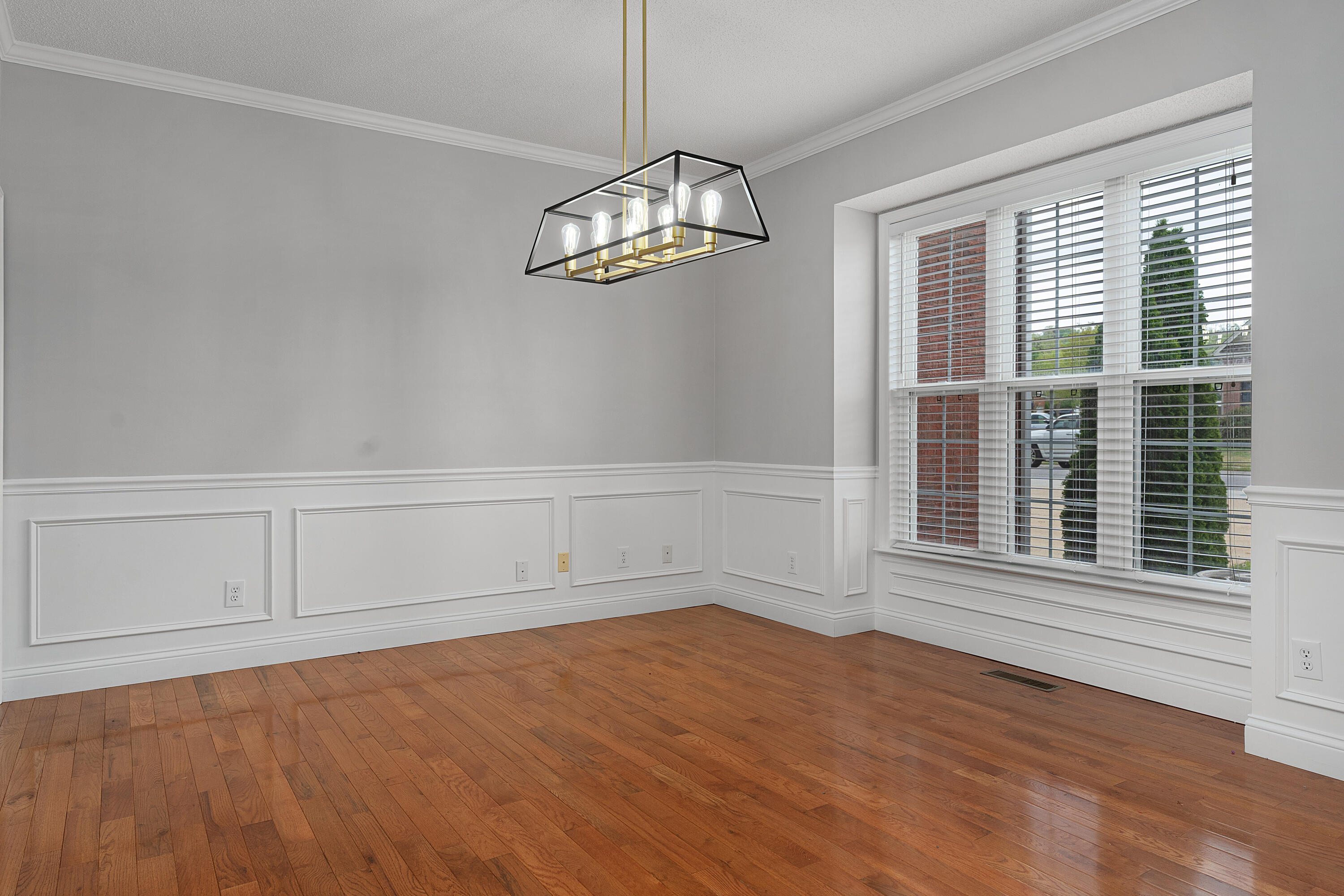 8583 Pershing Road