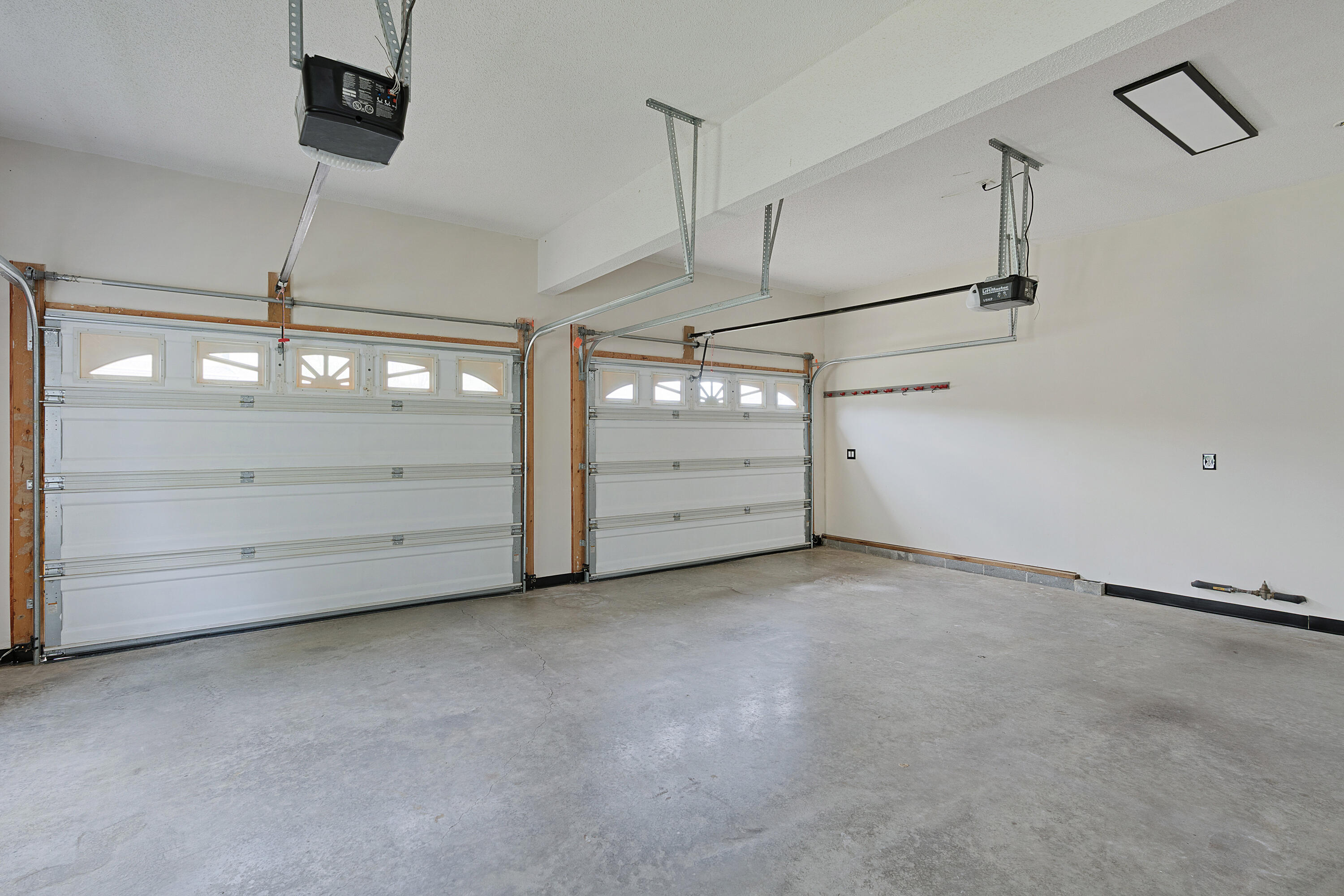 8583 Pershing Road