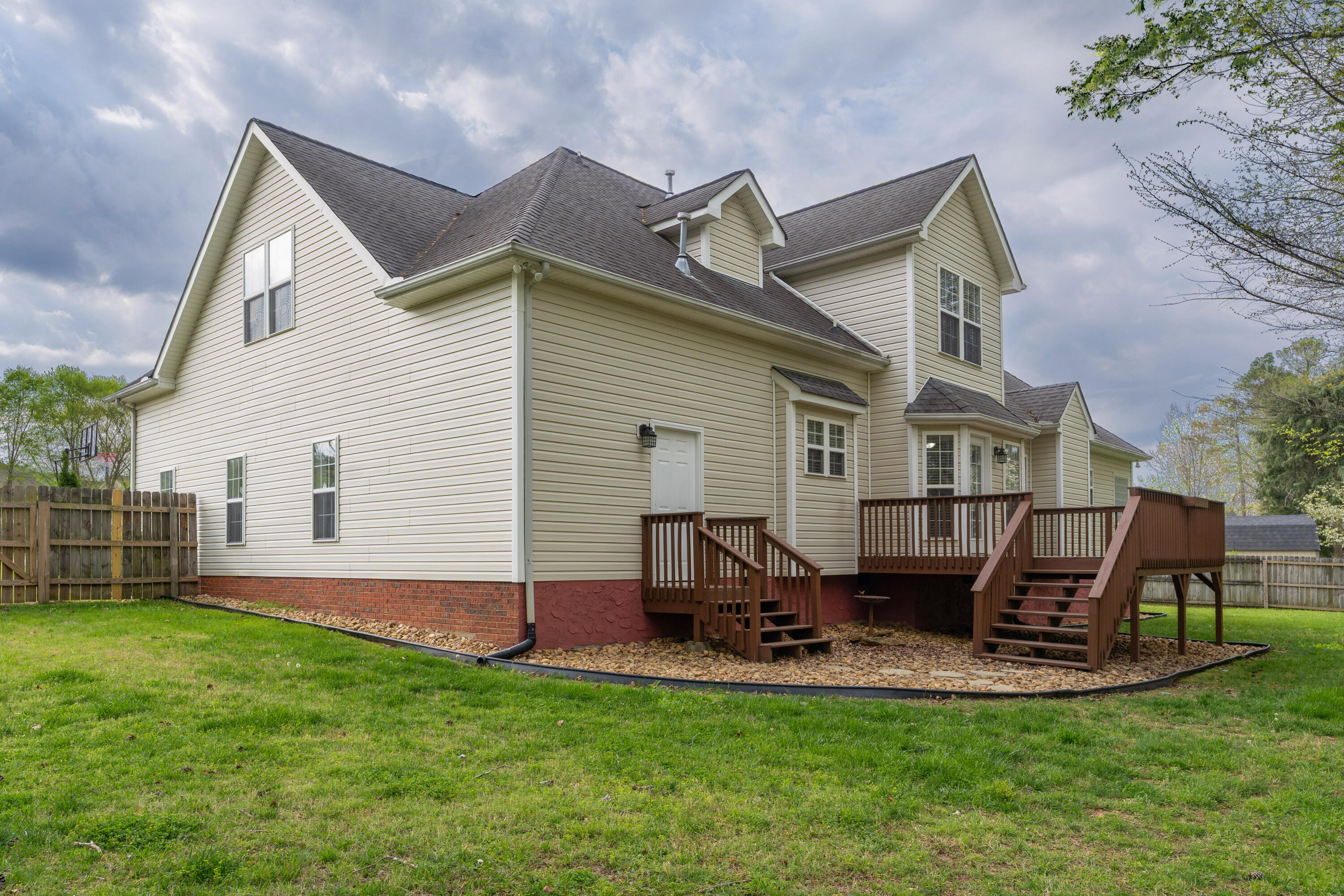 8583 Pershing Road
