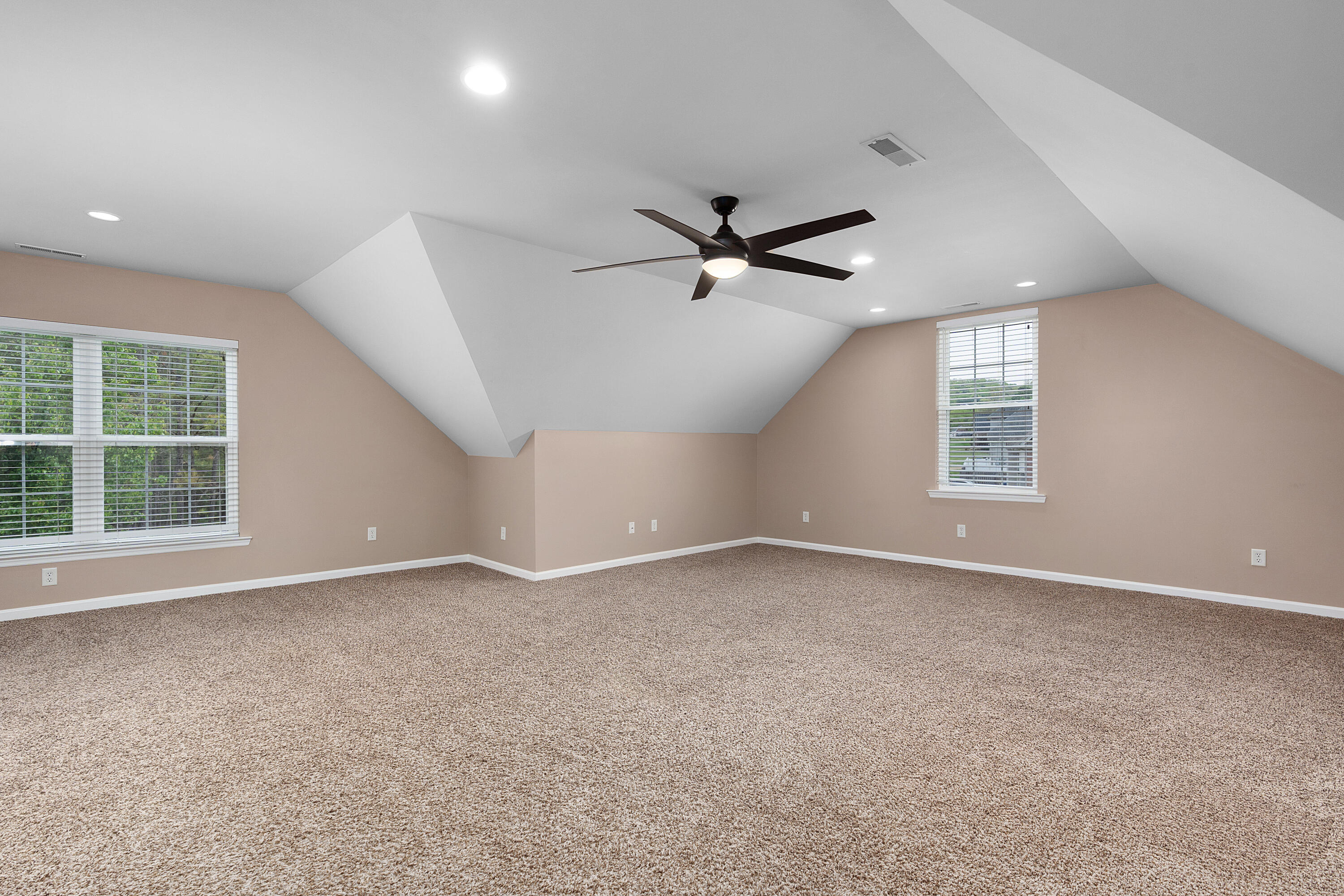 8583 Pershing Road