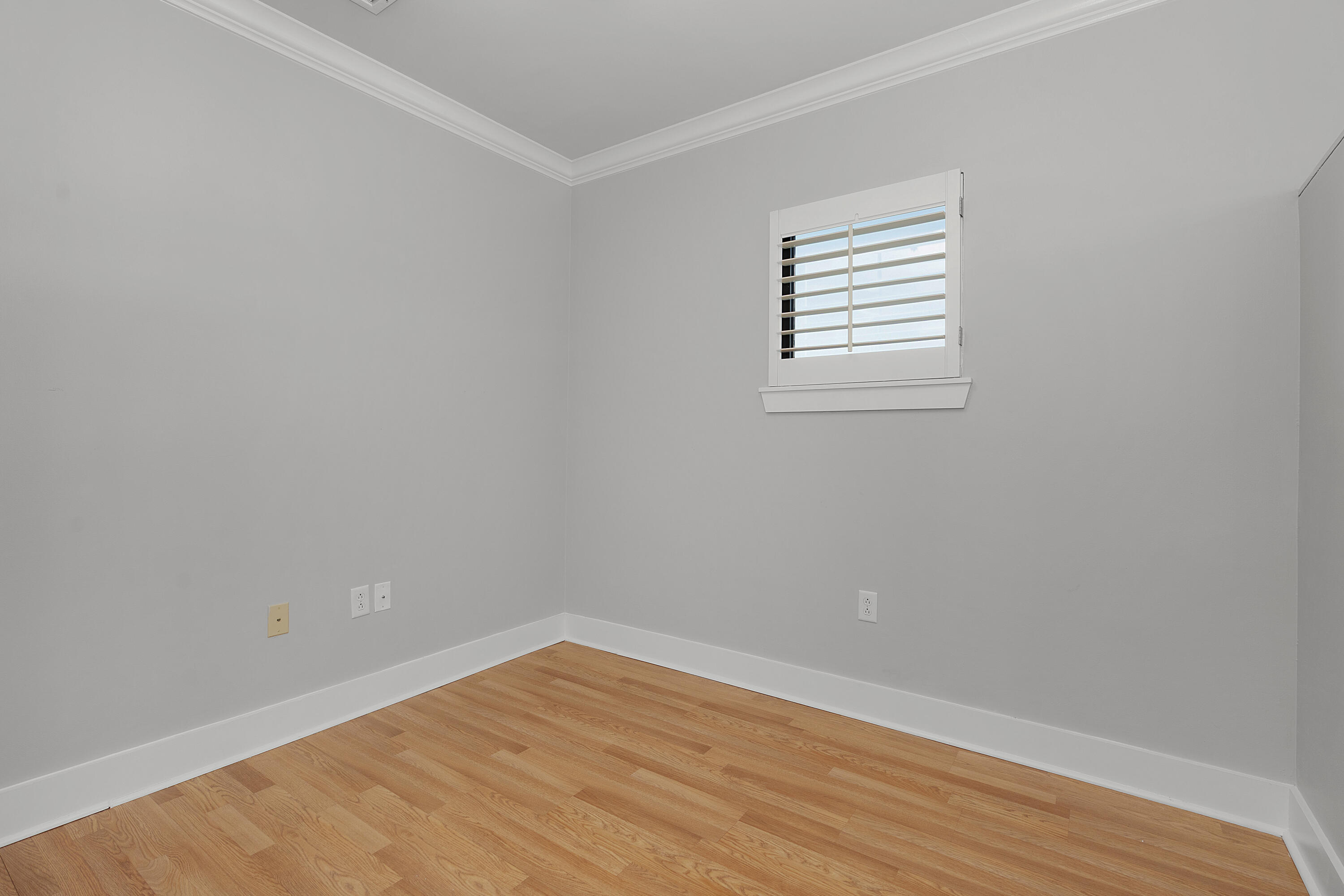 129 Walnut Street, Unit 317