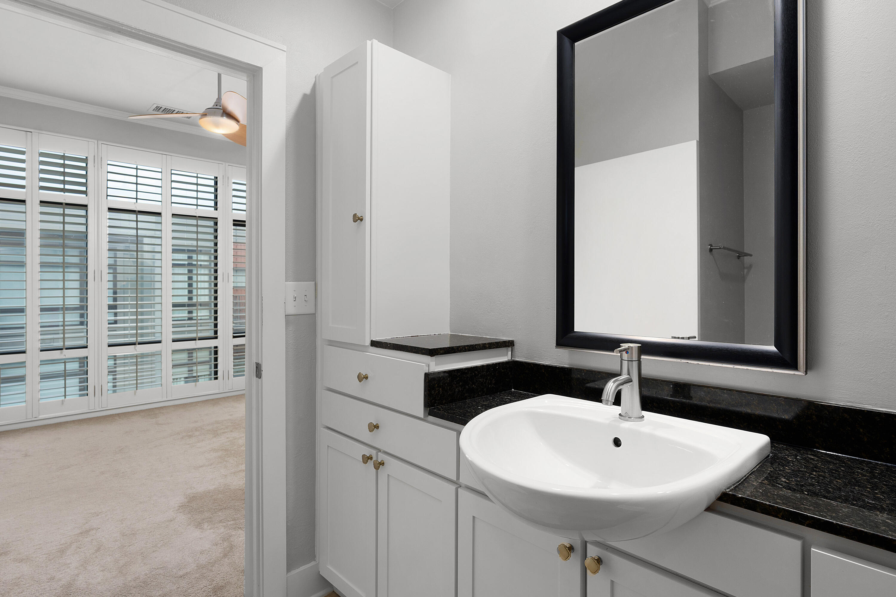 129 Walnut Street, Unit 317