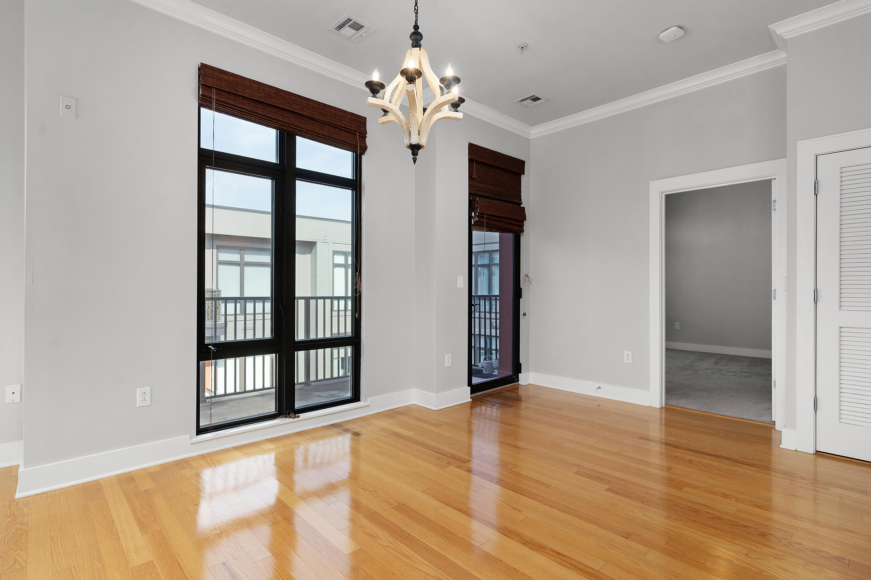 129 Walnut Street, Unit 317