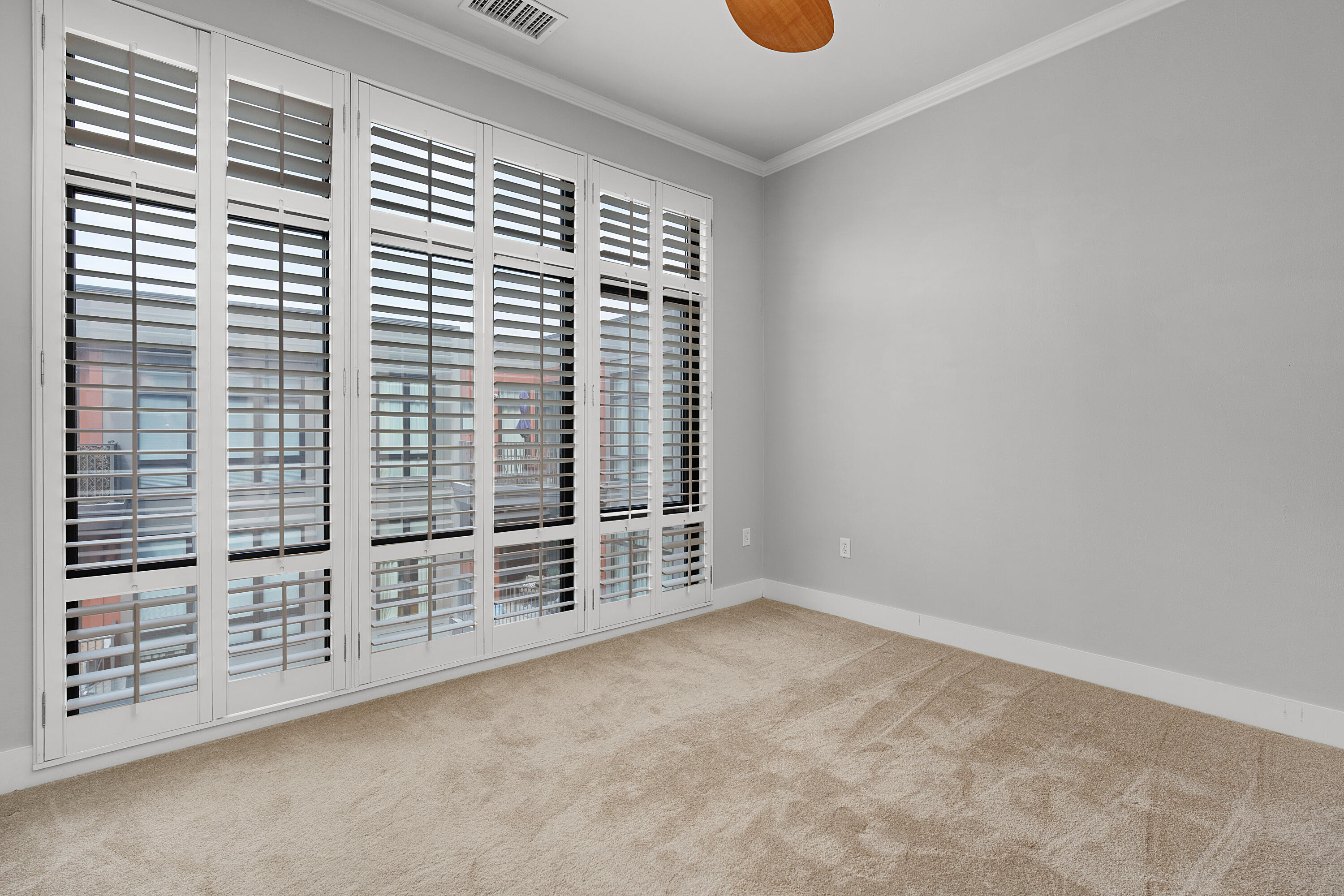 129 Walnut Street, Unit 317