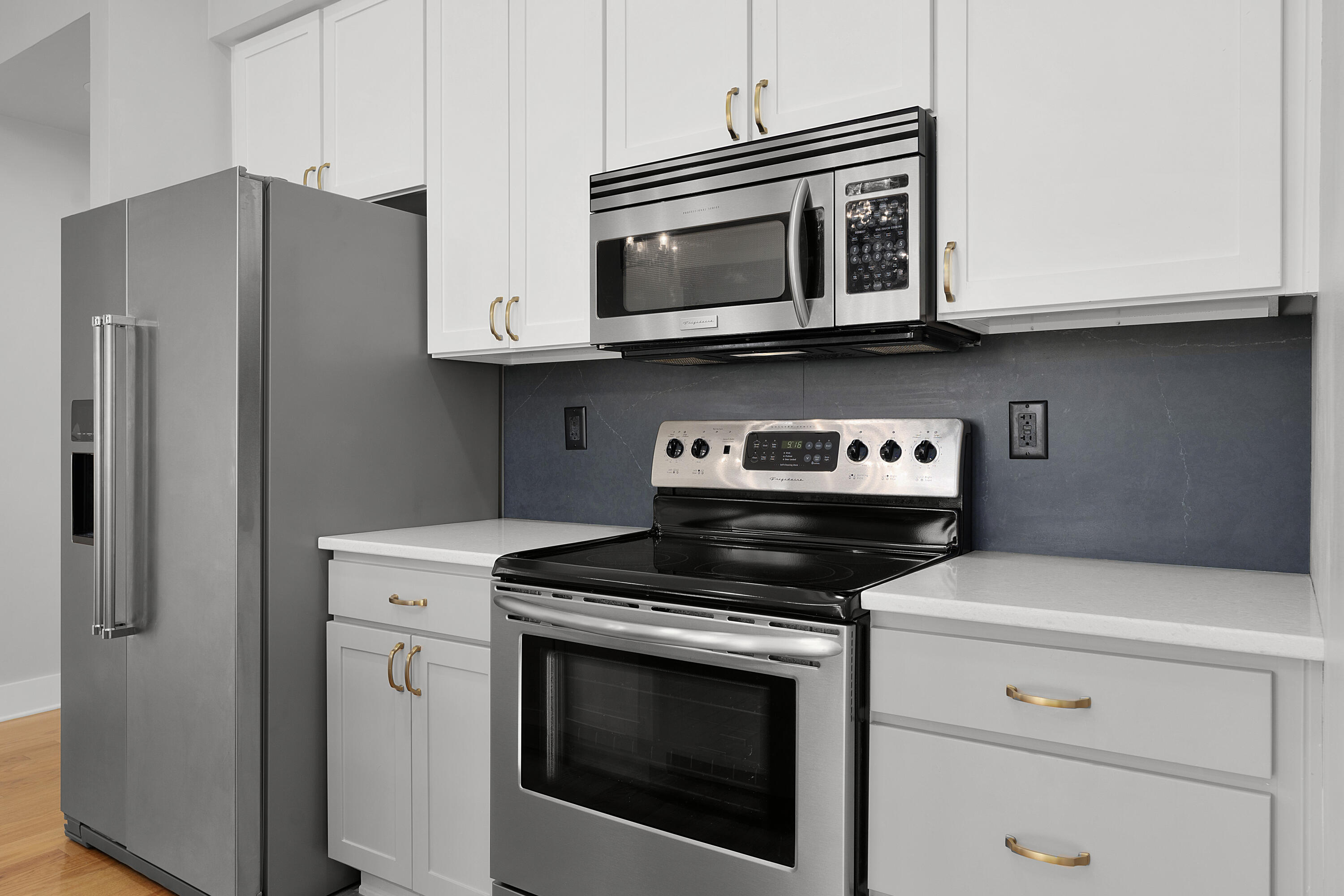129 Walnut Street, Unit 317