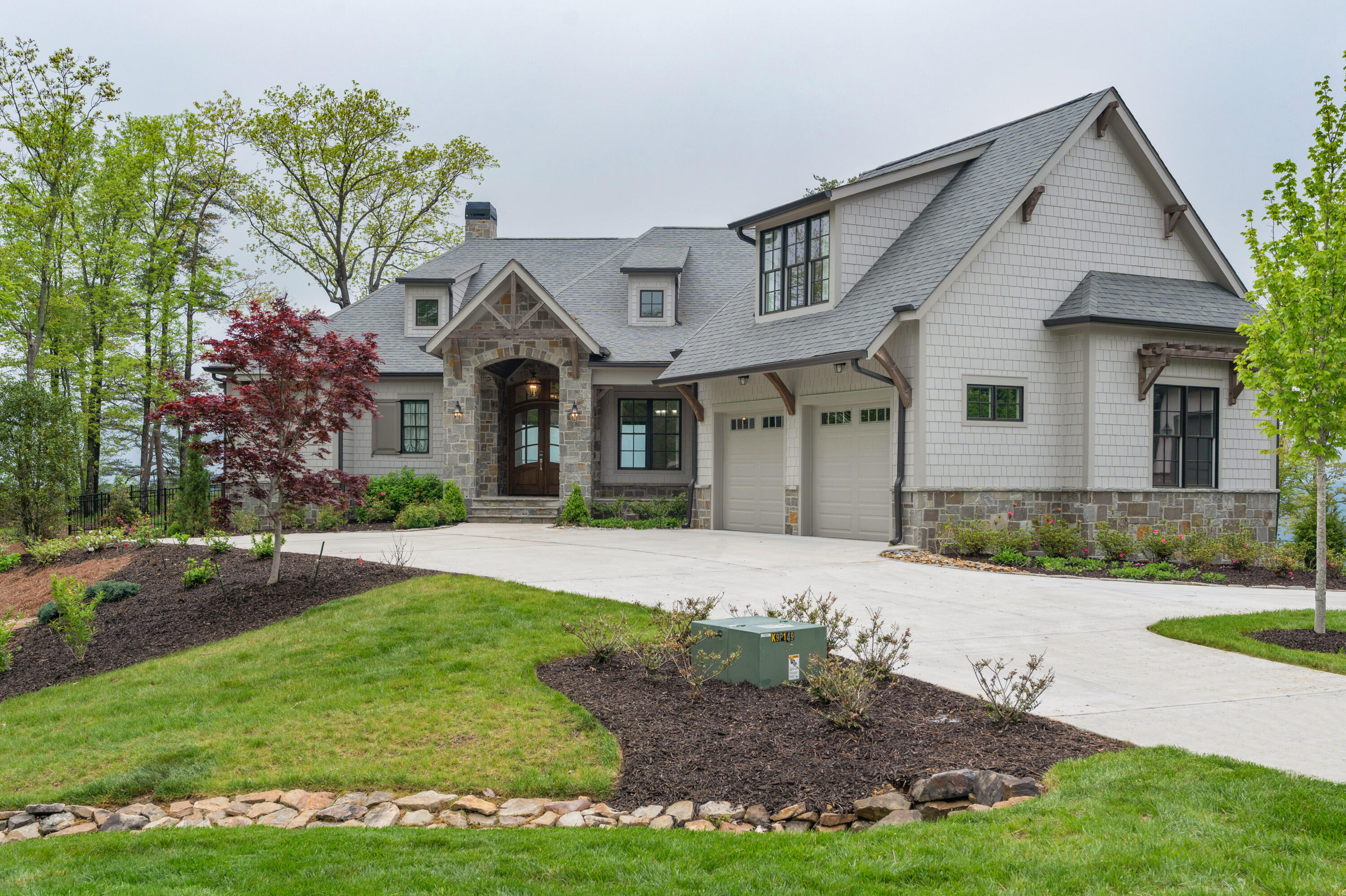 415 Brow Wood Lane