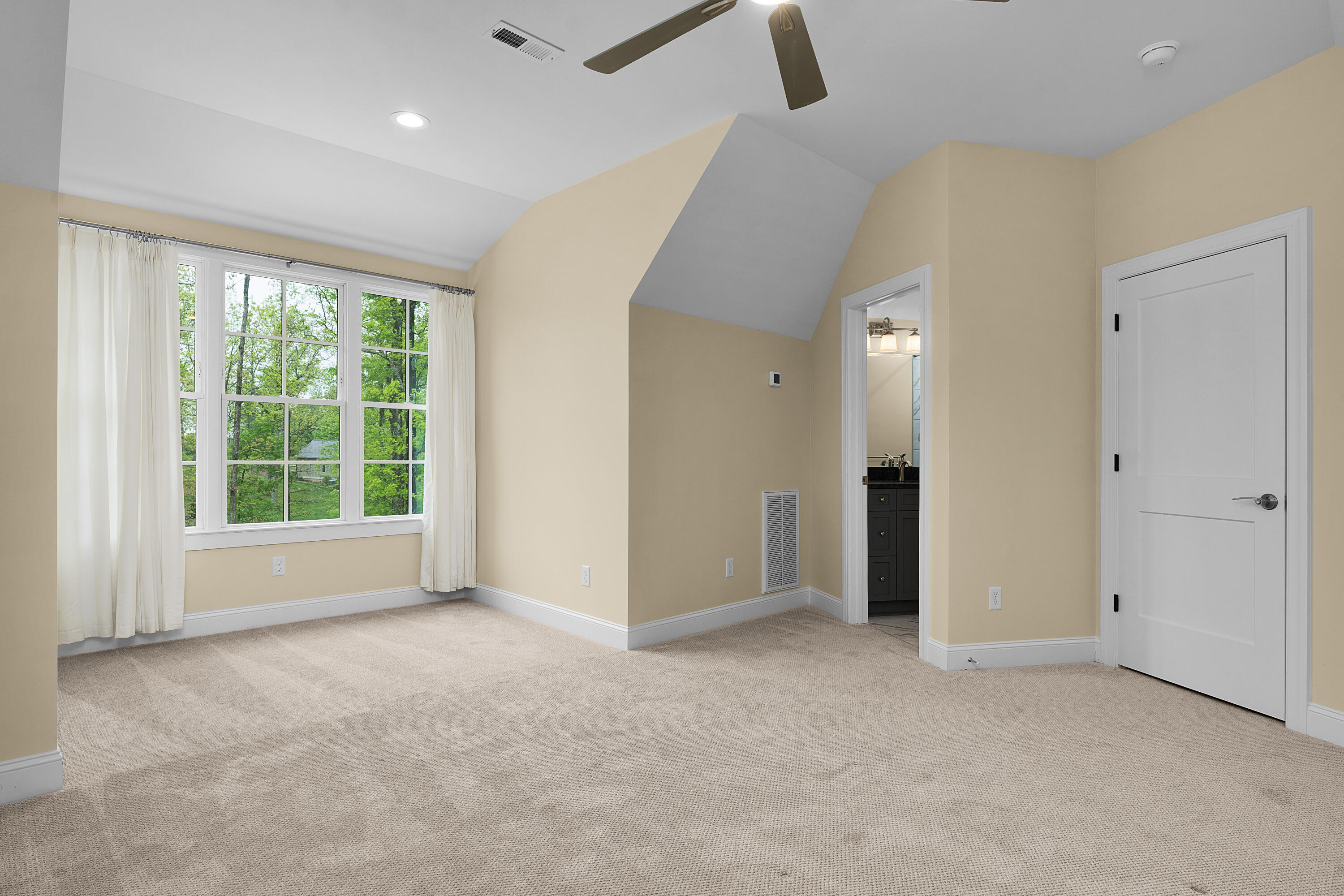 415 Brow Wood Lane