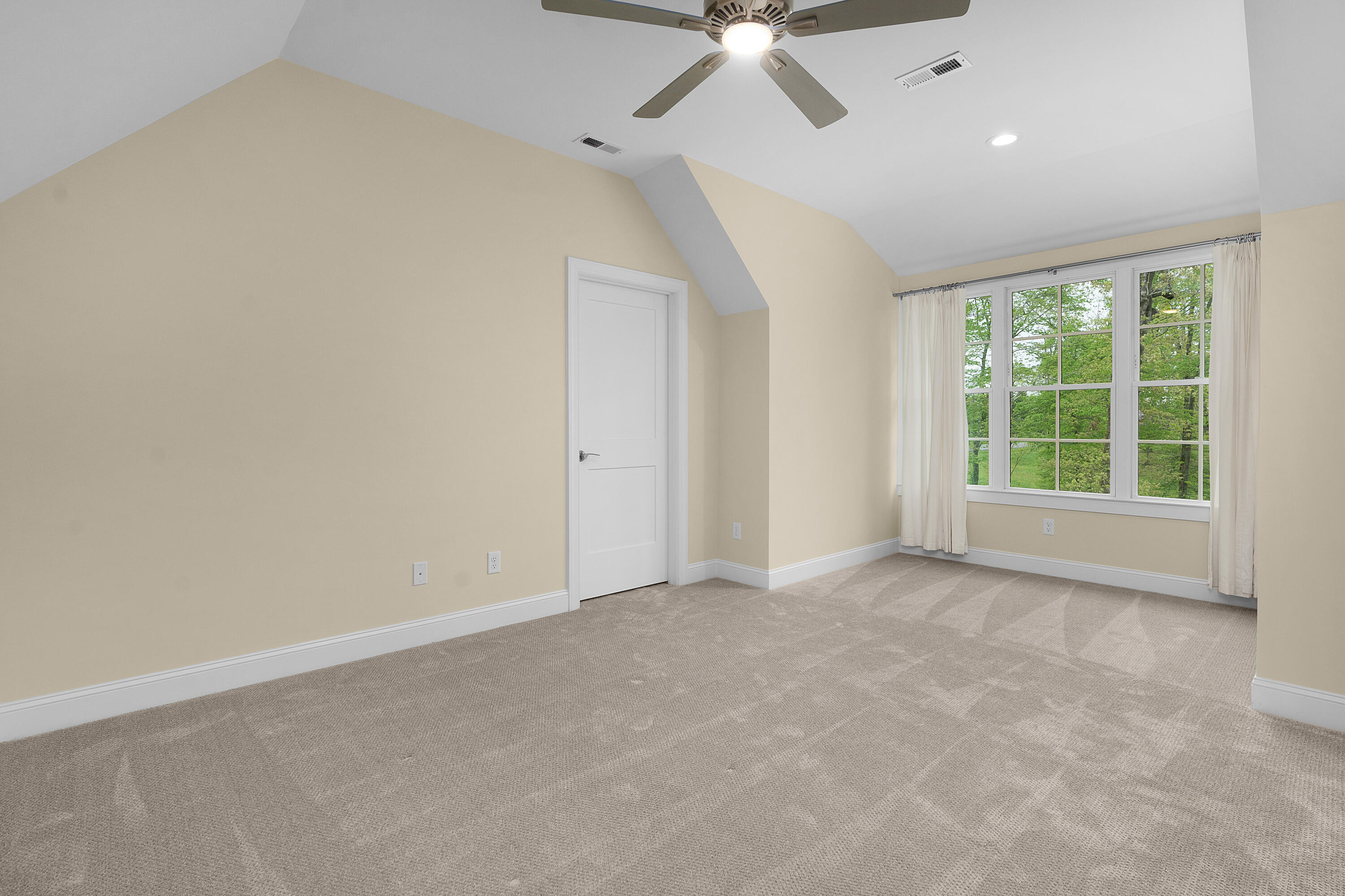 415 Brow Wood Lane