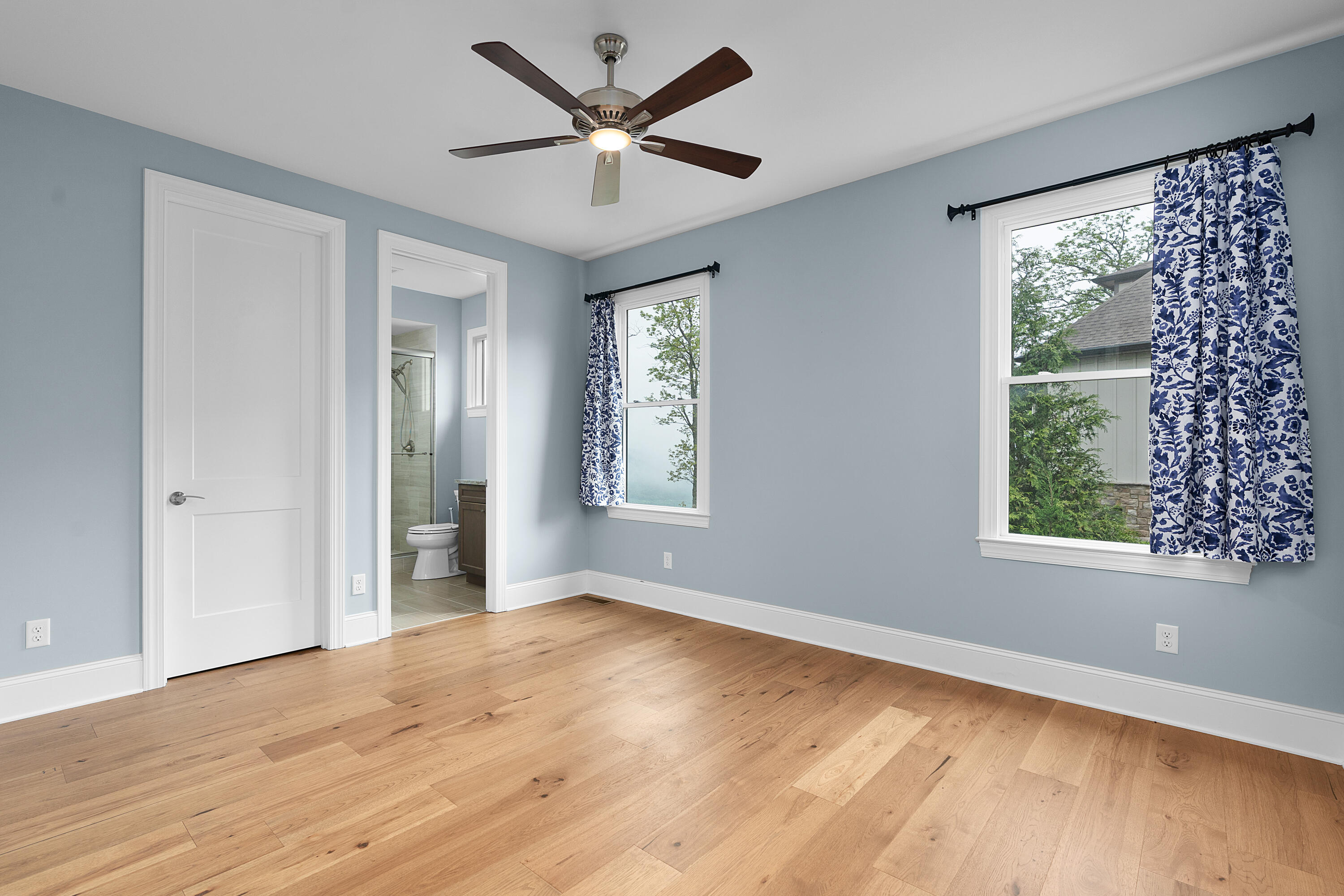 415 Brow Wood Lane