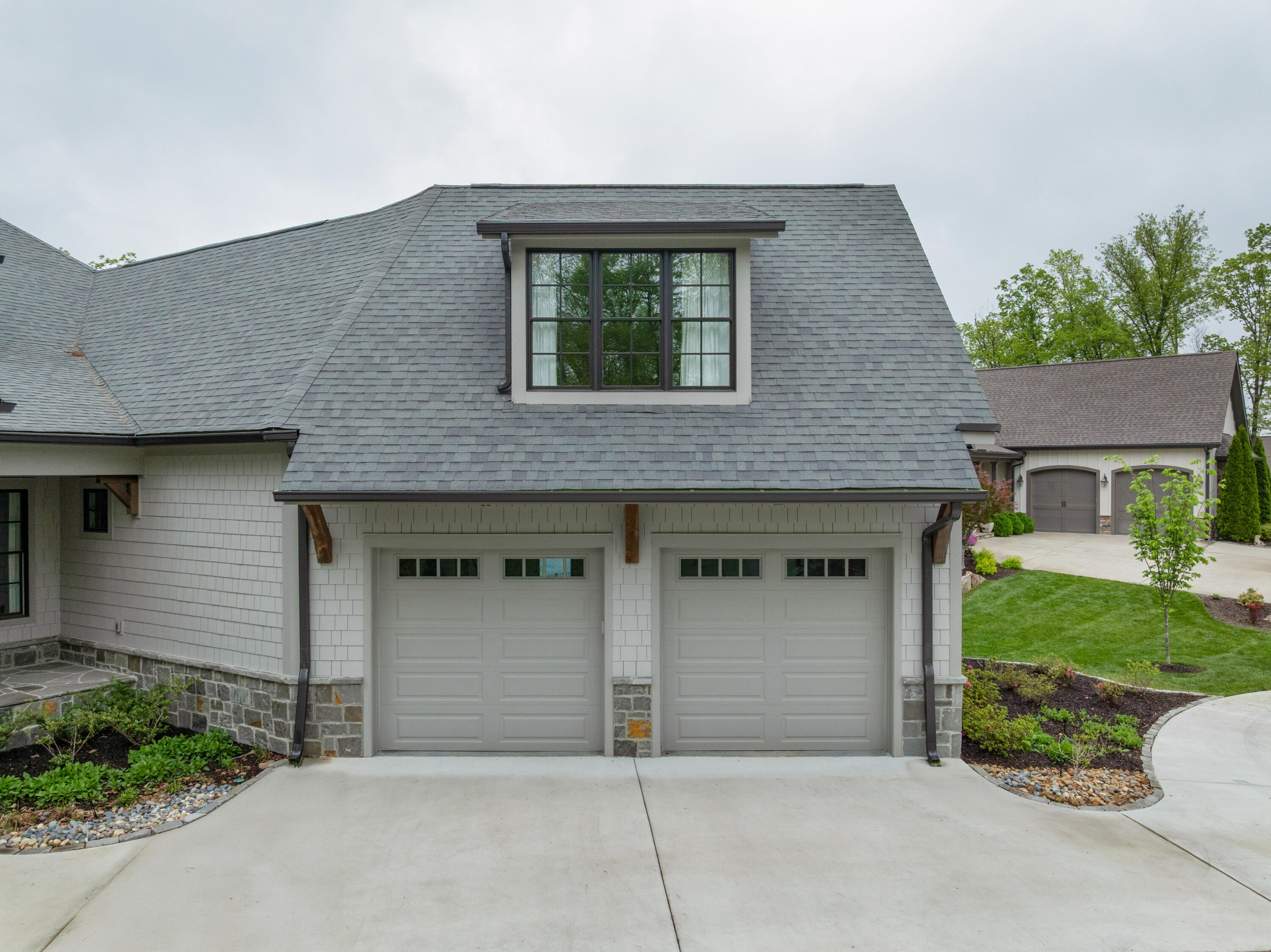 415 Brow Wood Lane
