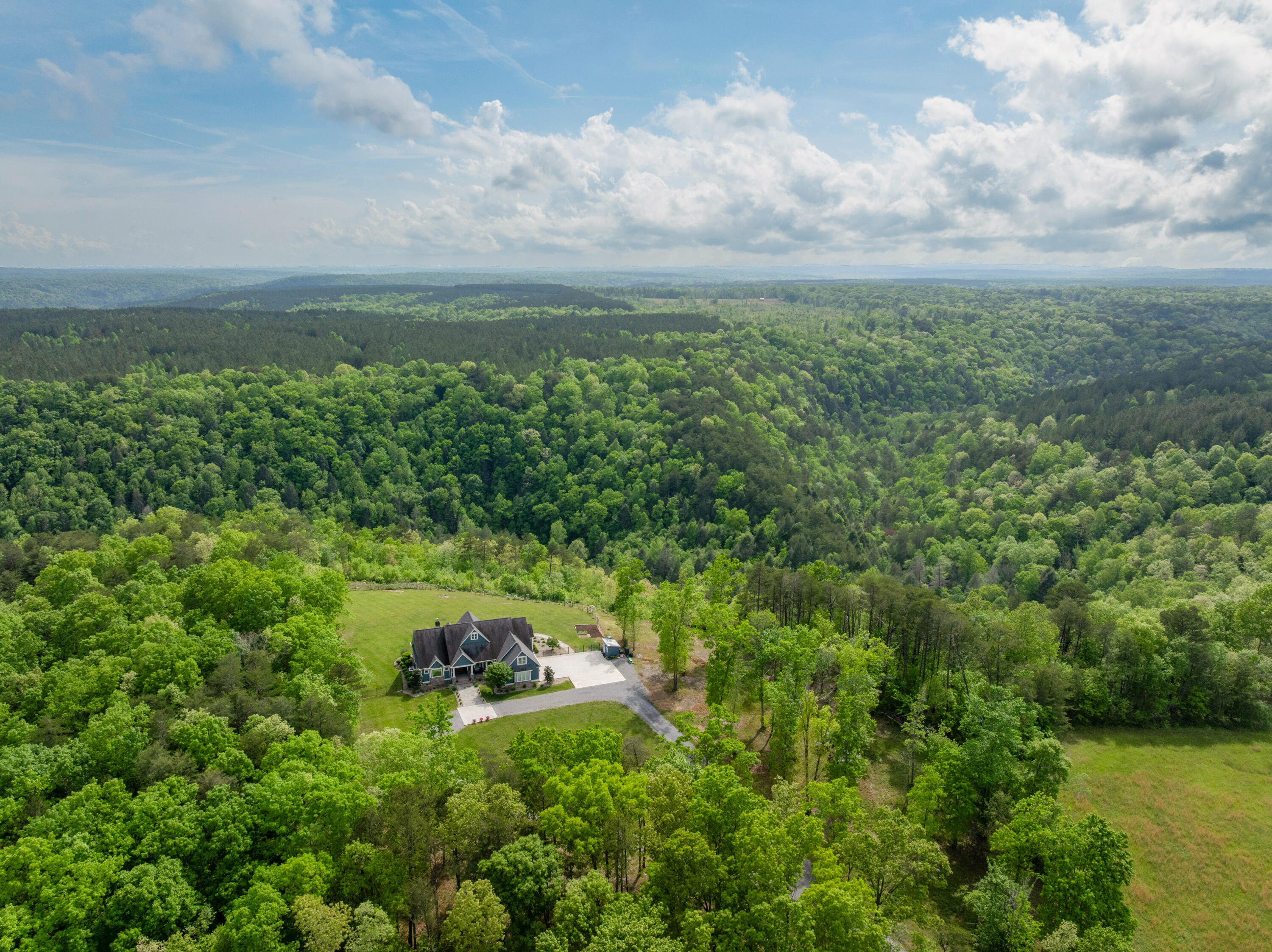 3086 Poe Road