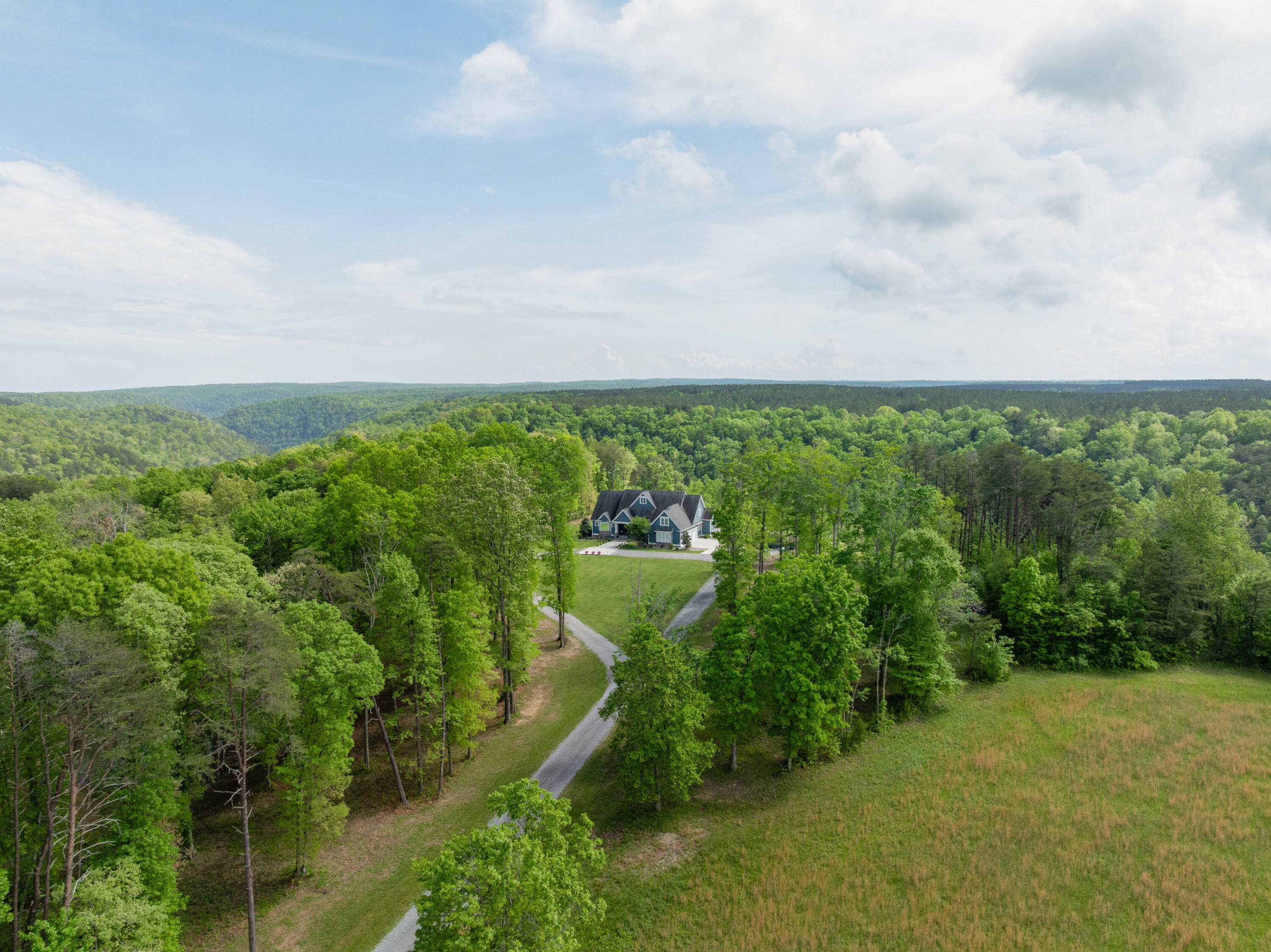 3086 Poe Road