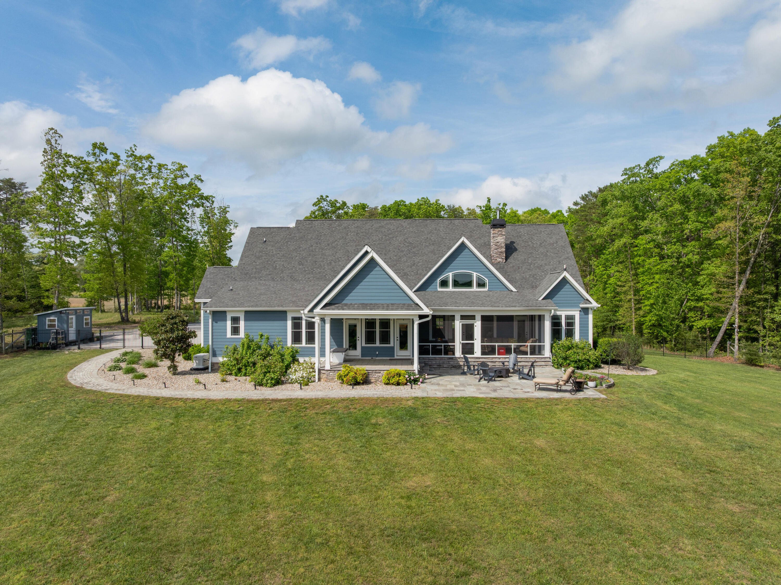 3086 Poe Road