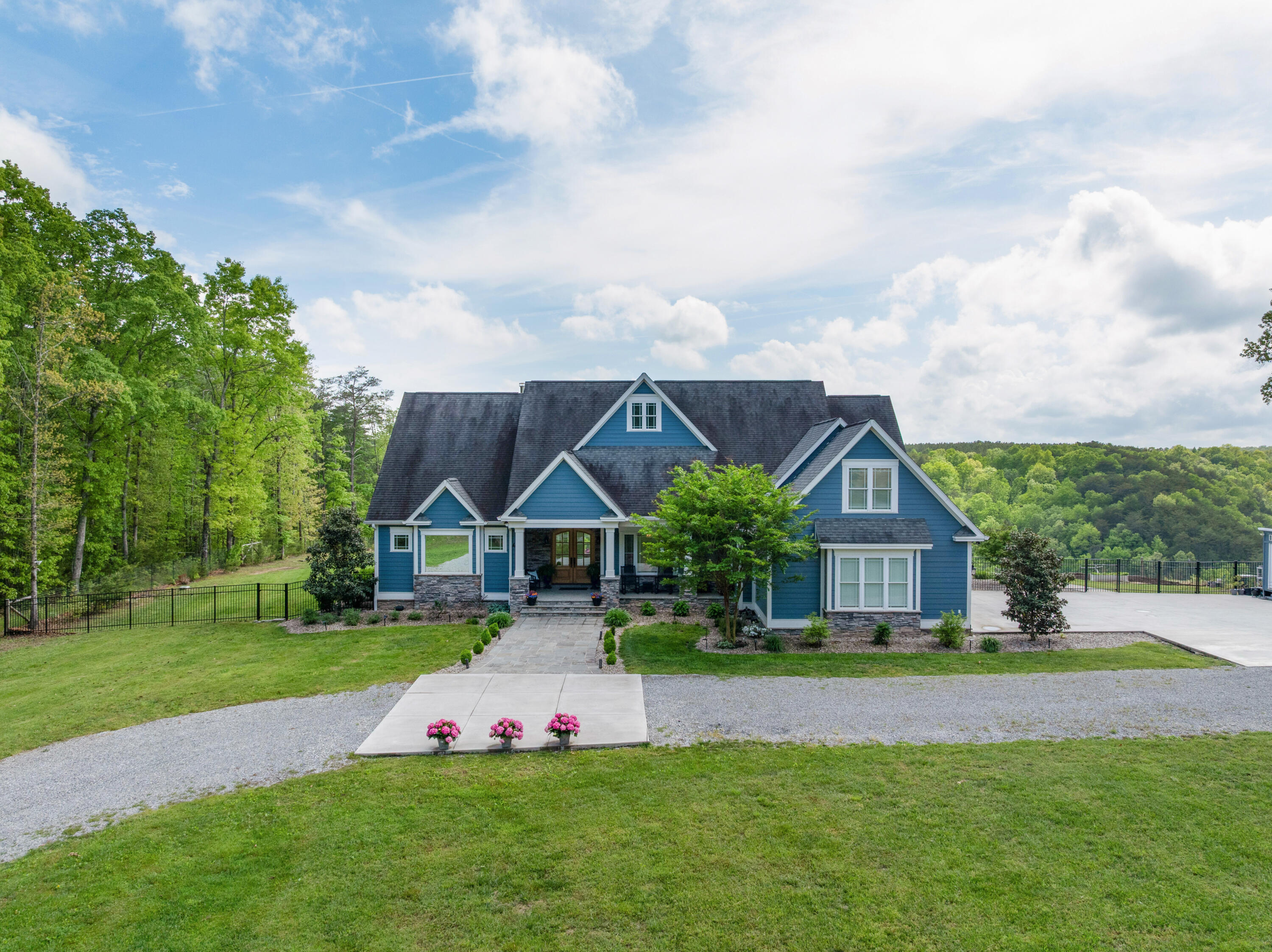 3086 Poe Road