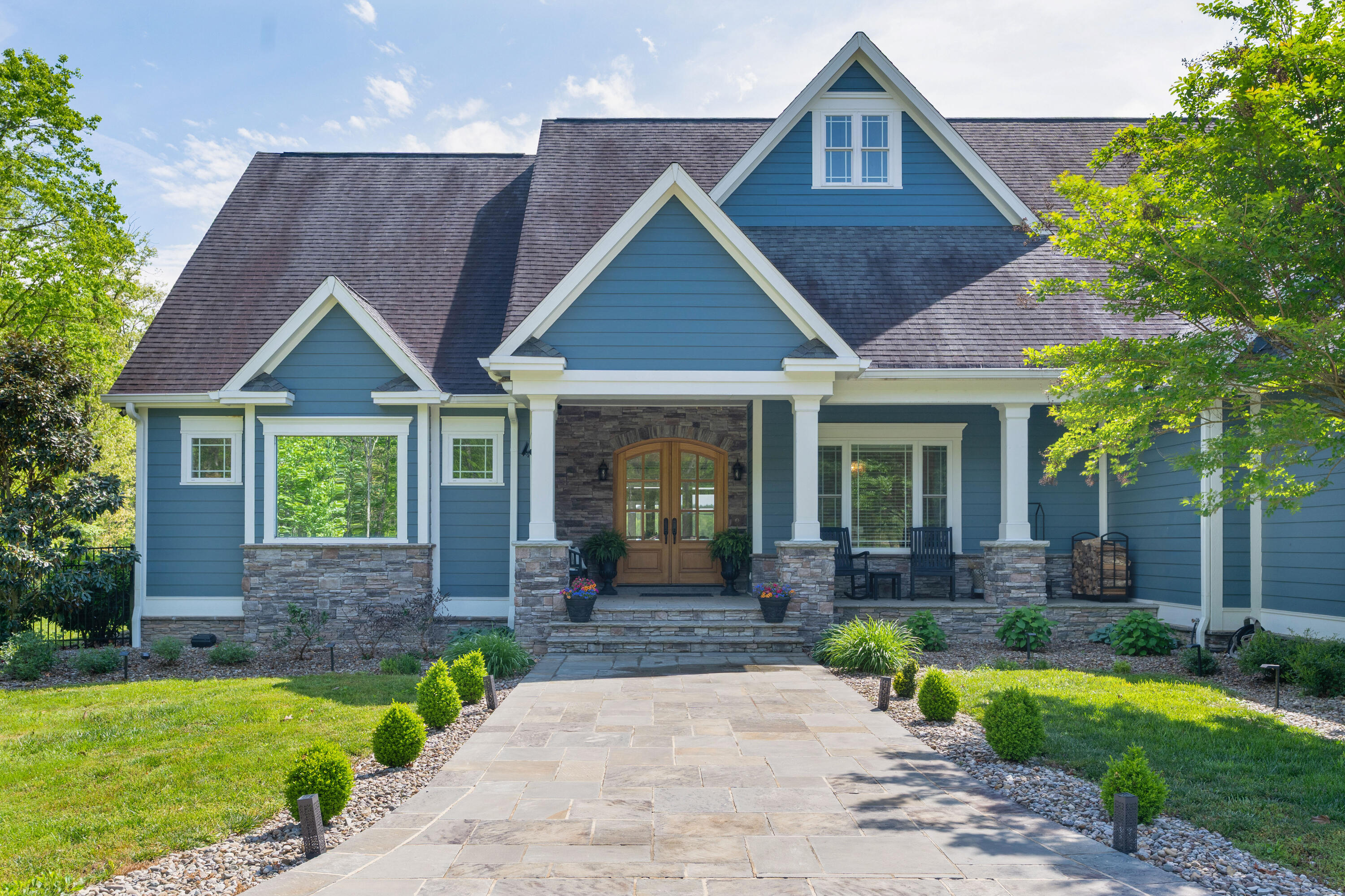 3086 Poe Road