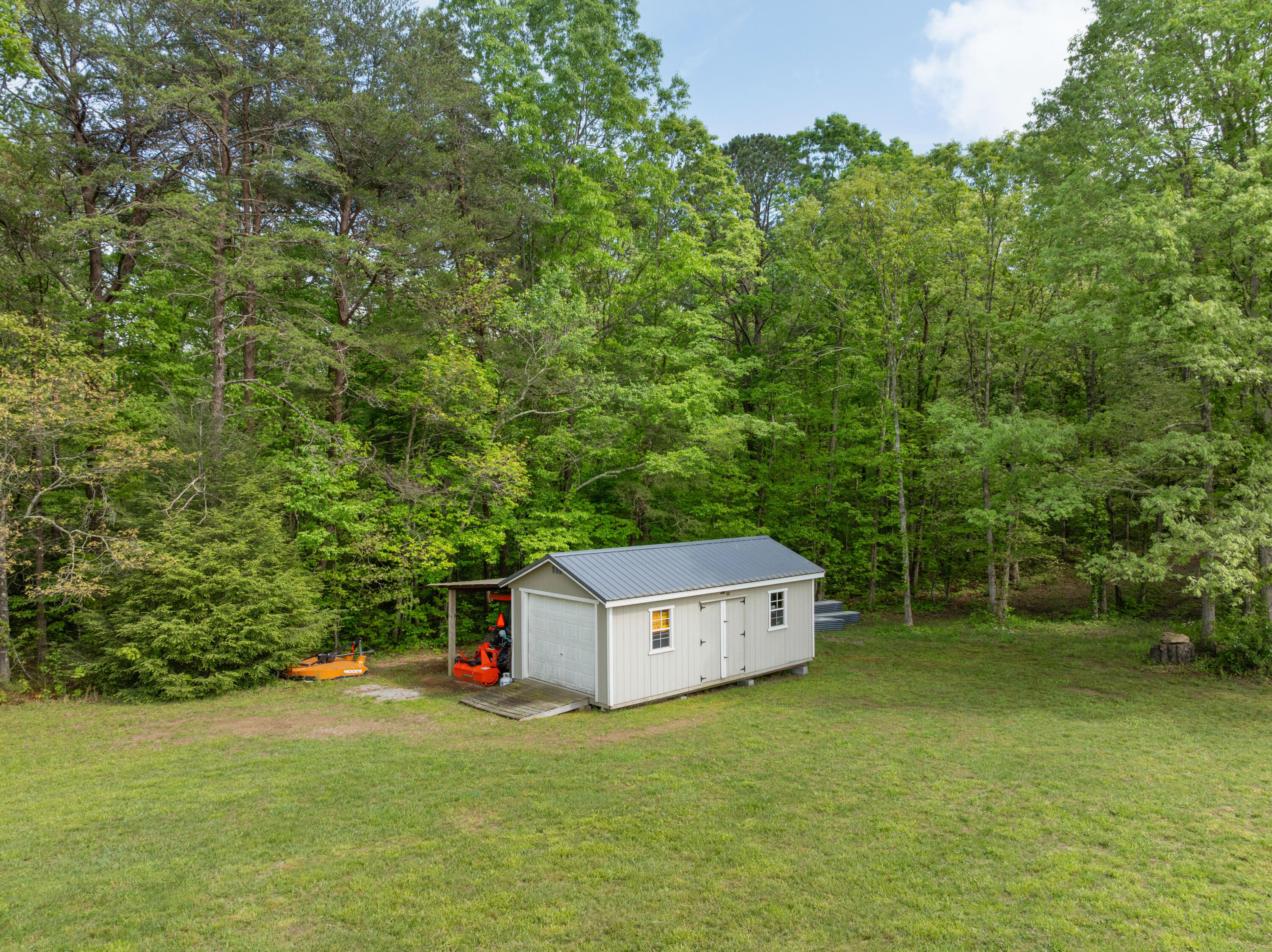 3086 Poe Road