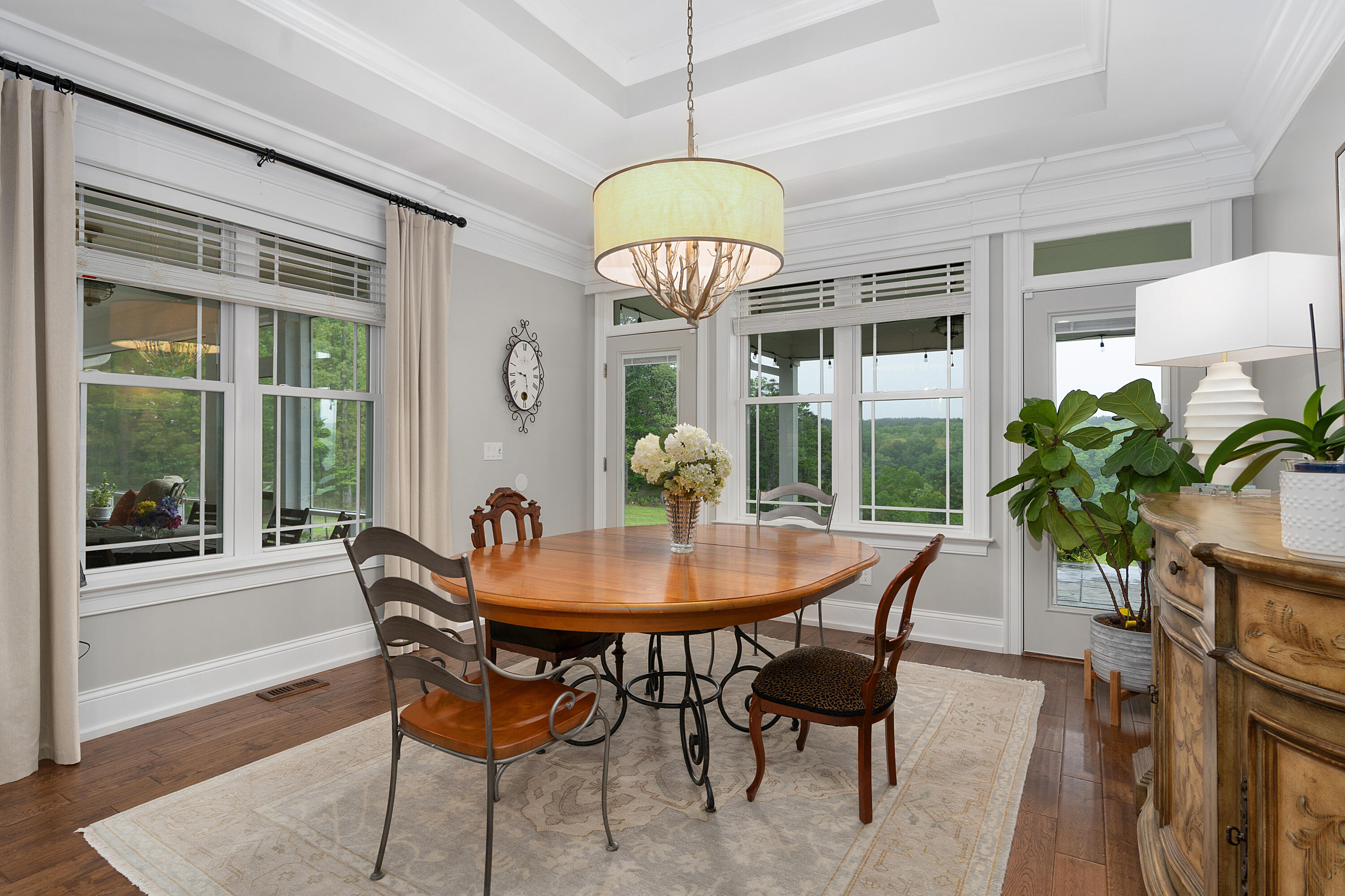 3086 Poe Road