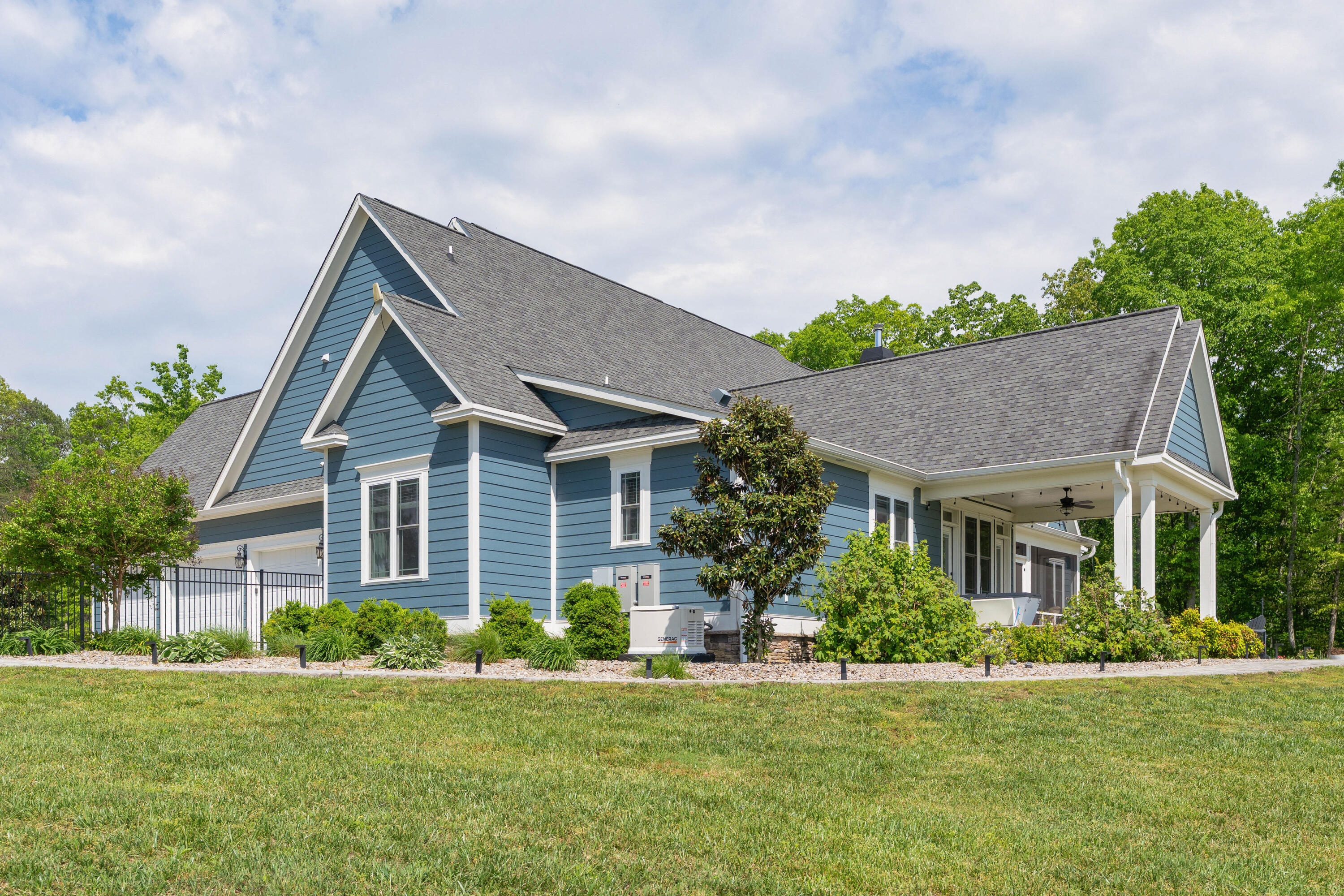 3086 Poe Road