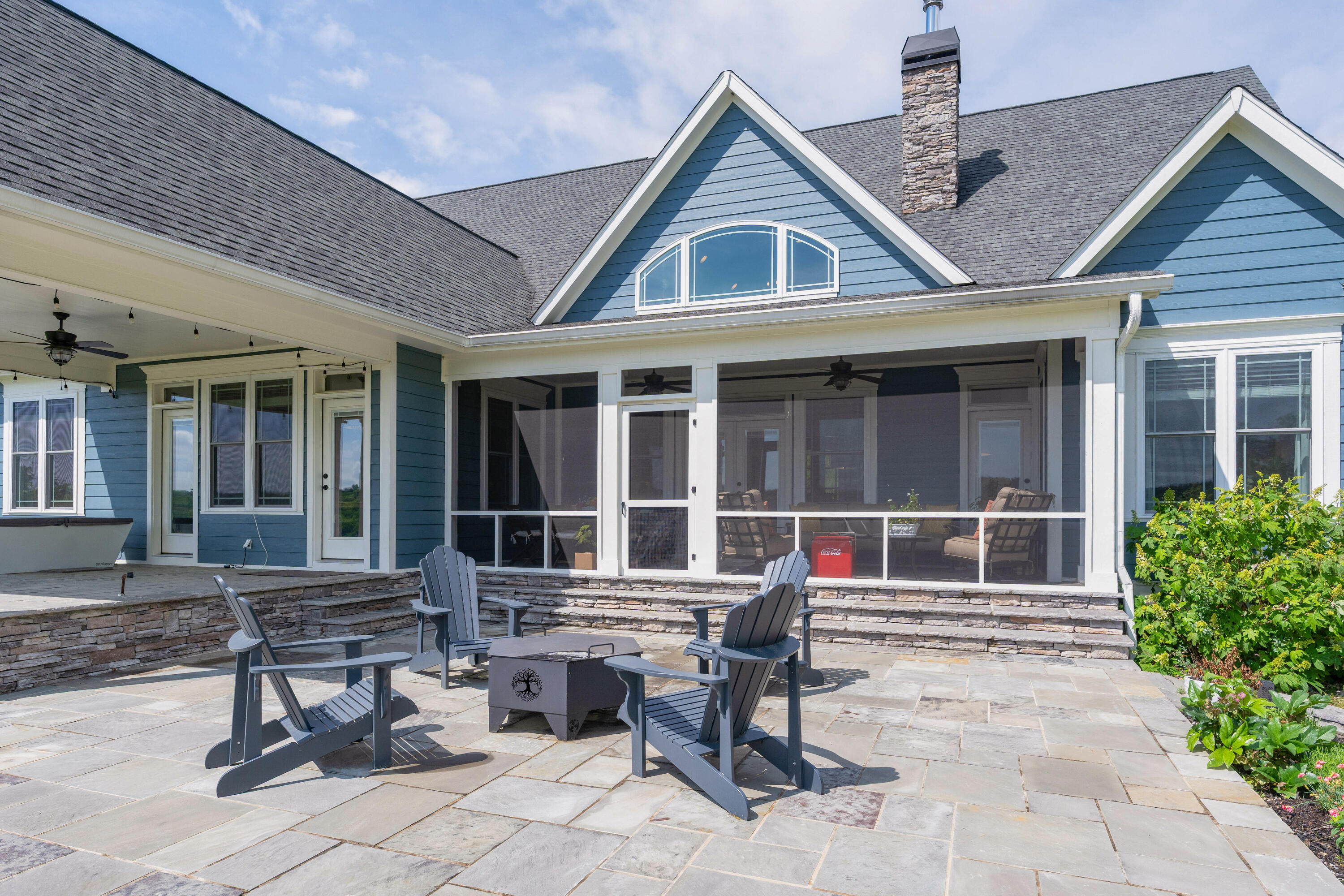 3086 Poe Road