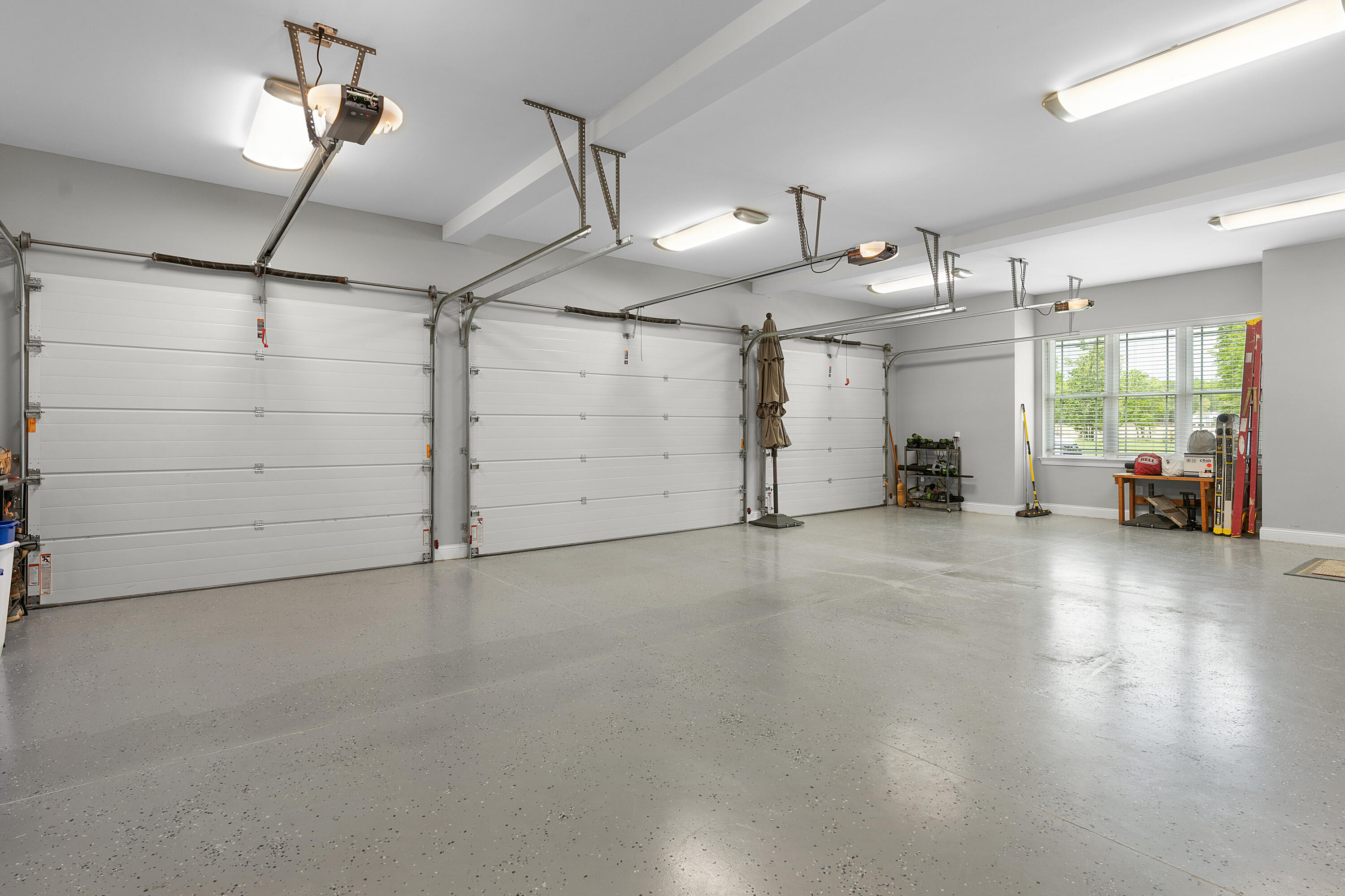 3086 Poe Road