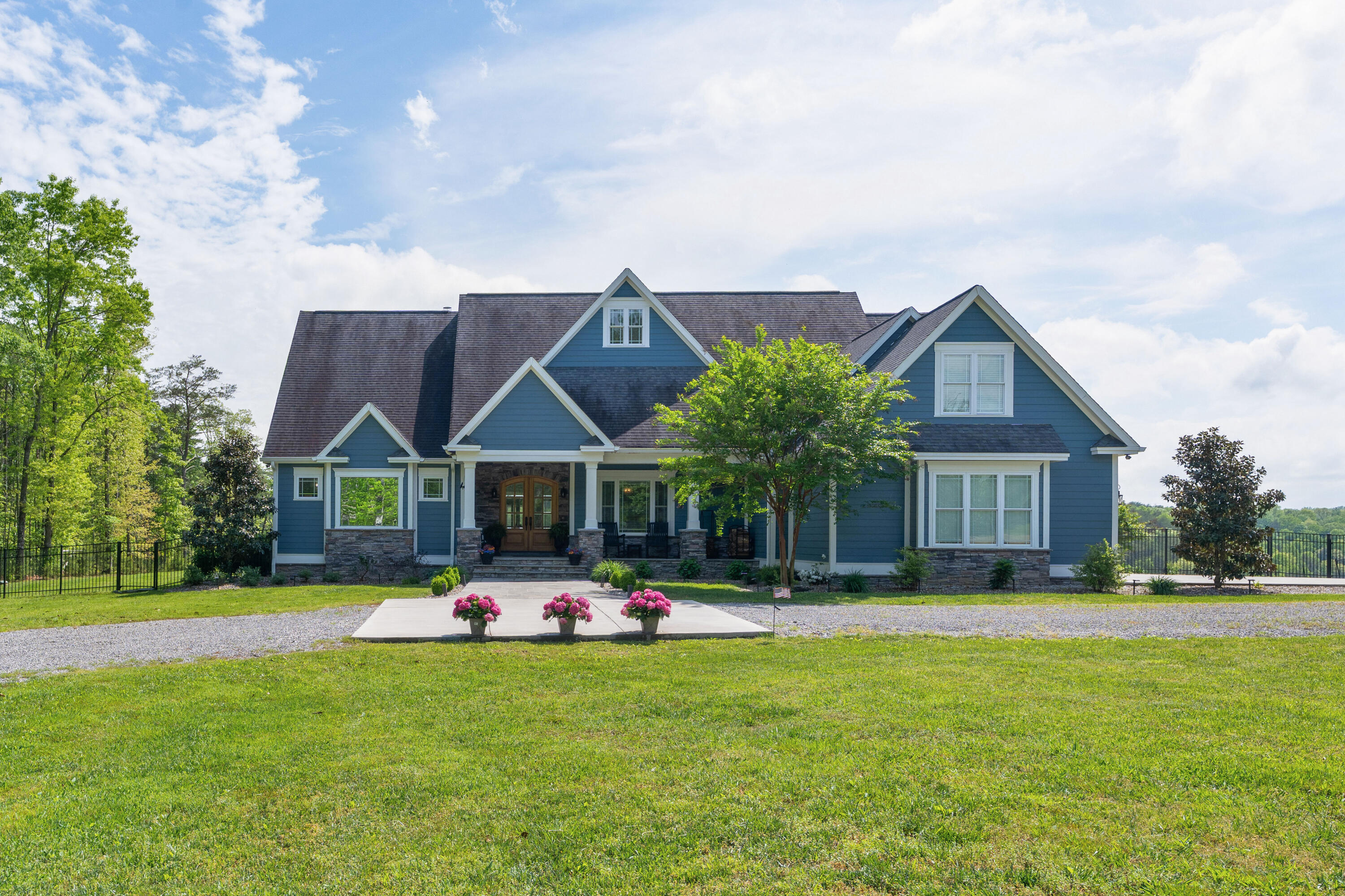 3086 Poe Road