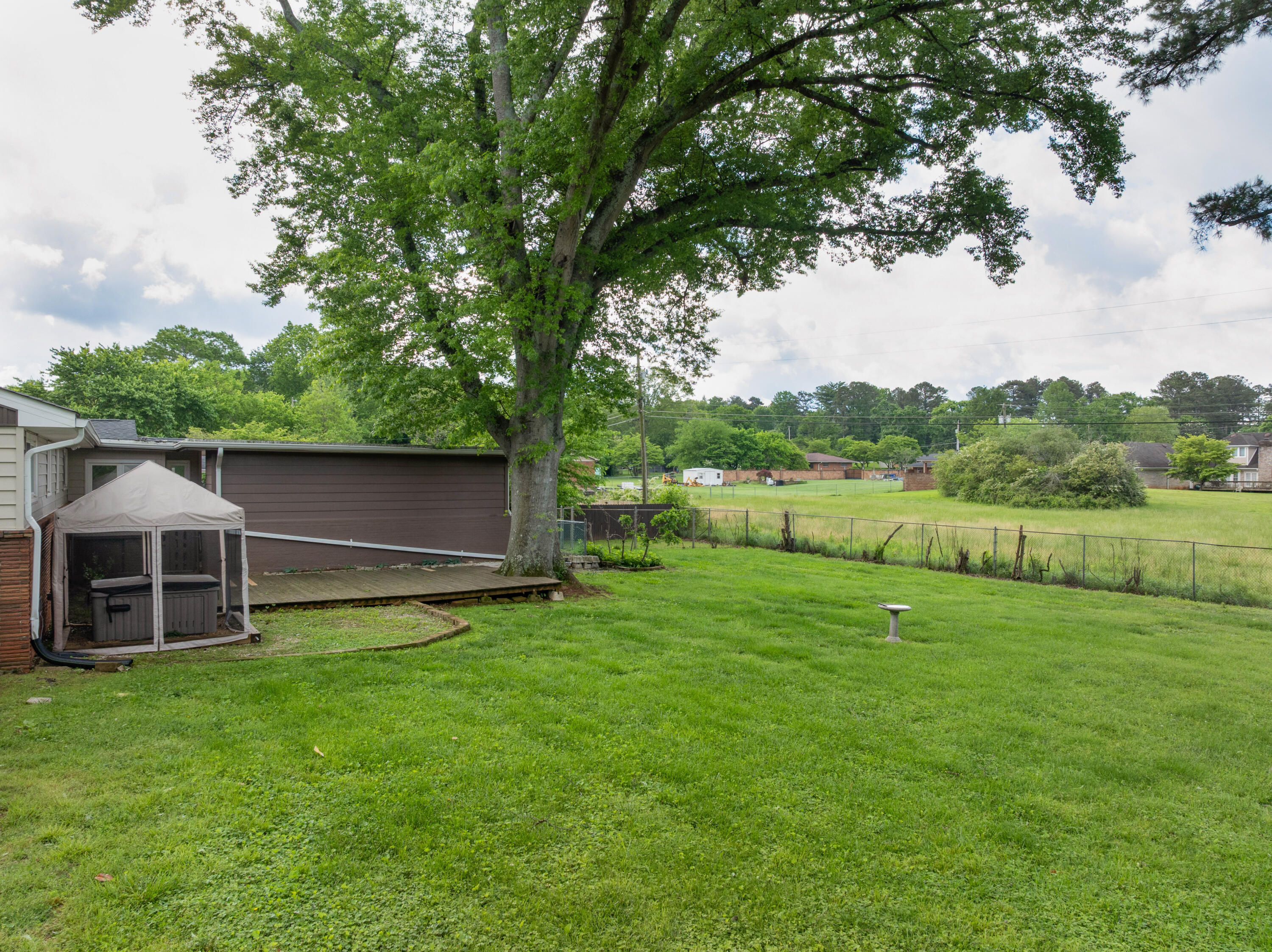 6904 Hickory View Lane