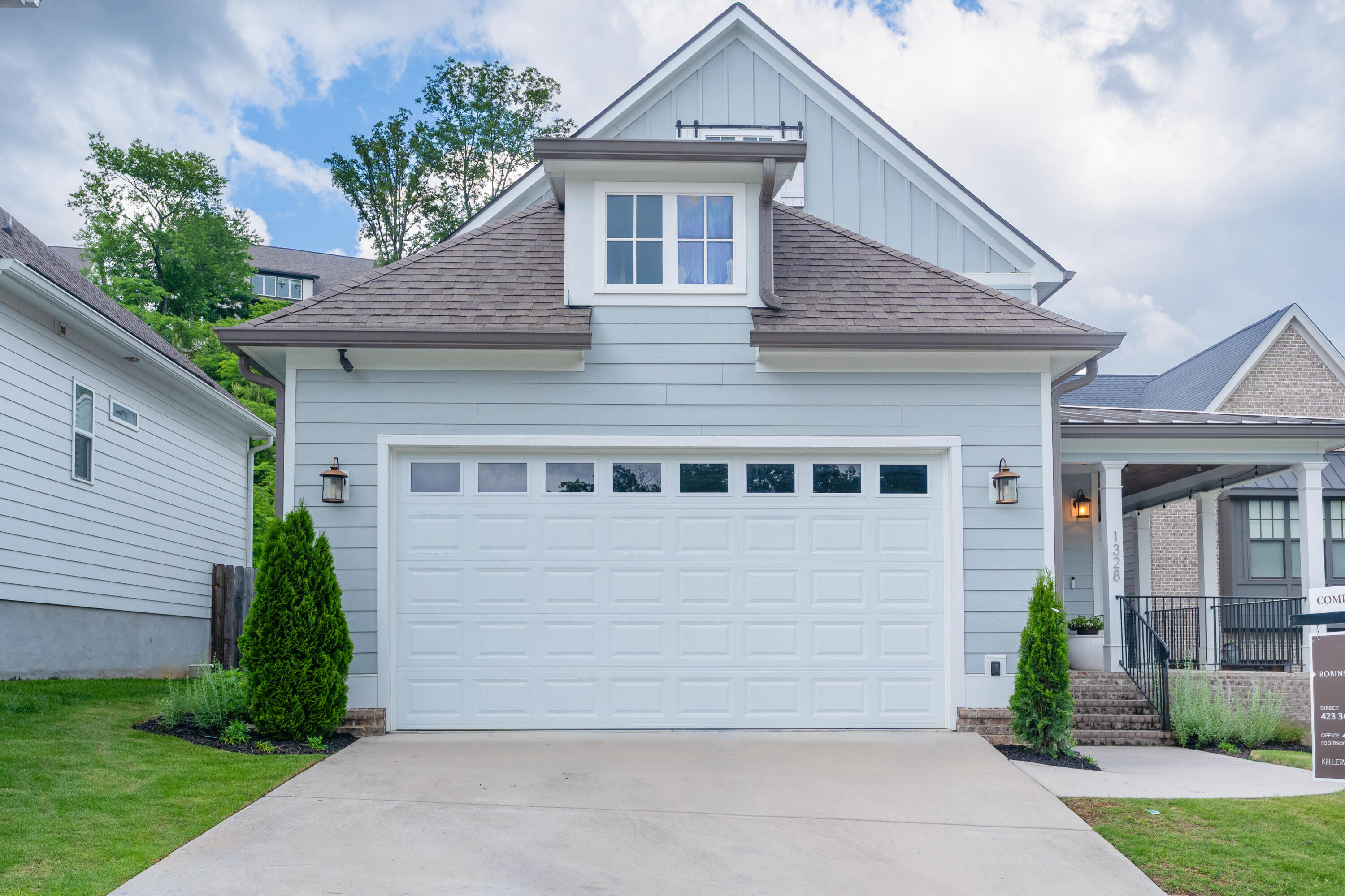 1328 Carrington Way