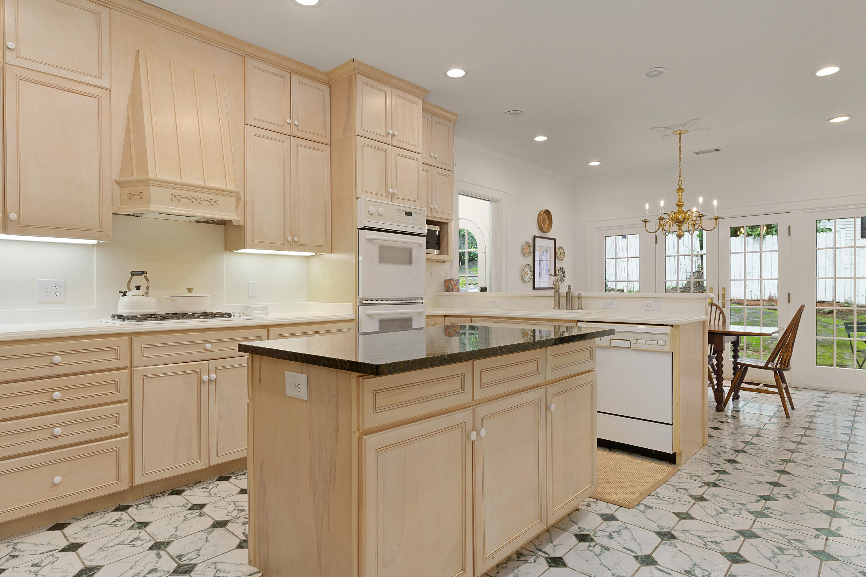 1102 Tinkerbell Lane
