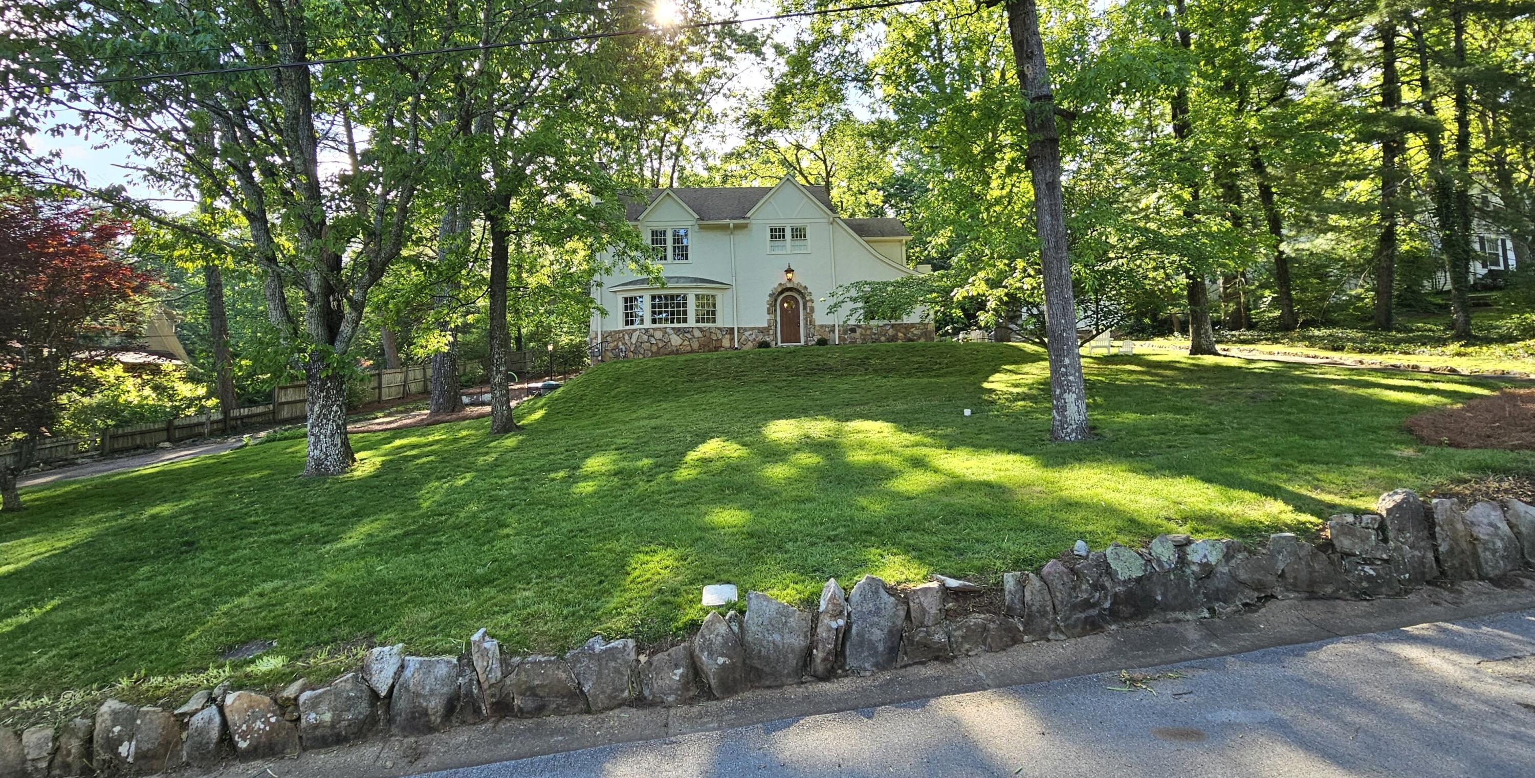 1102 Tinkerbell Lane
