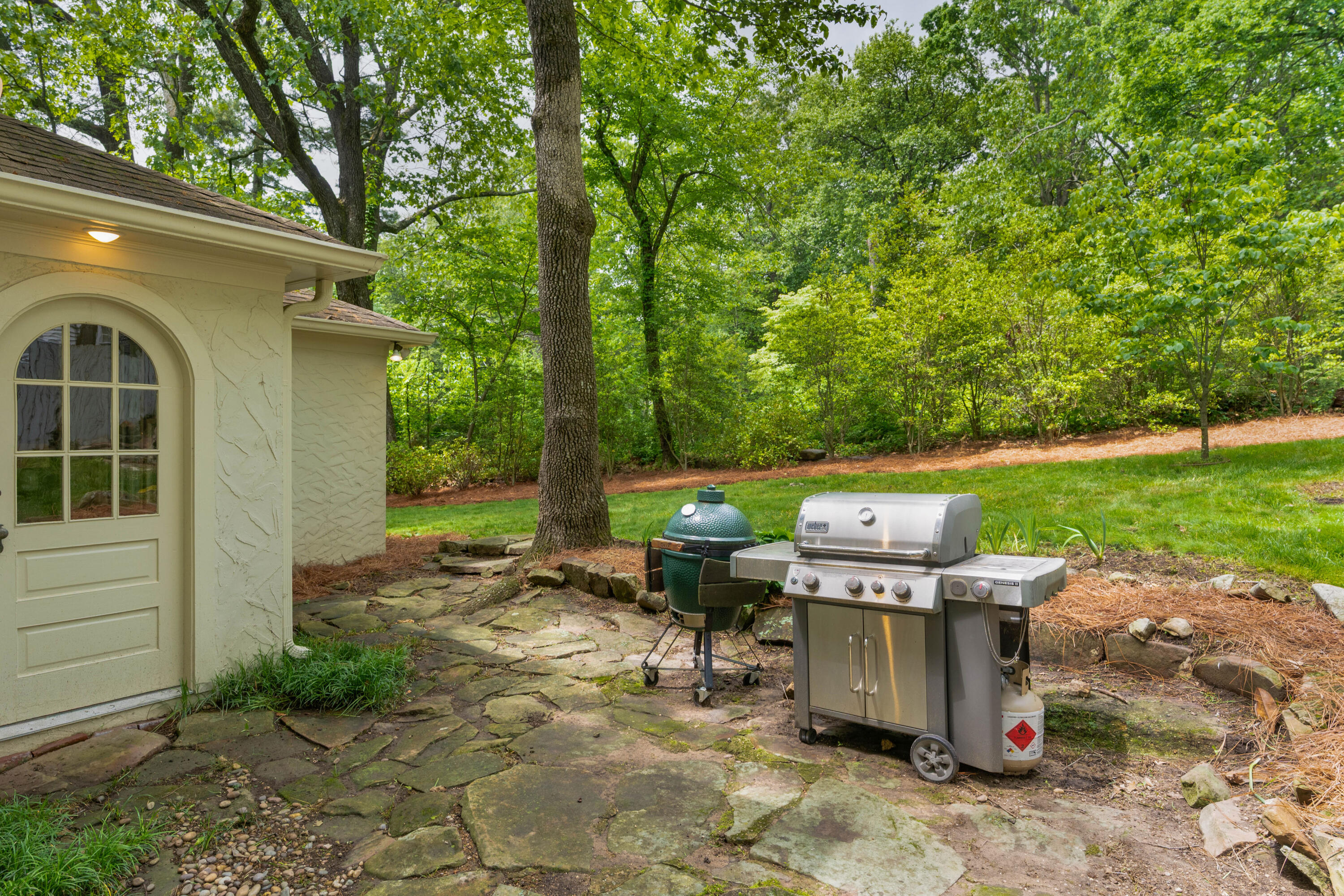 1102 Tinkerbell Lane