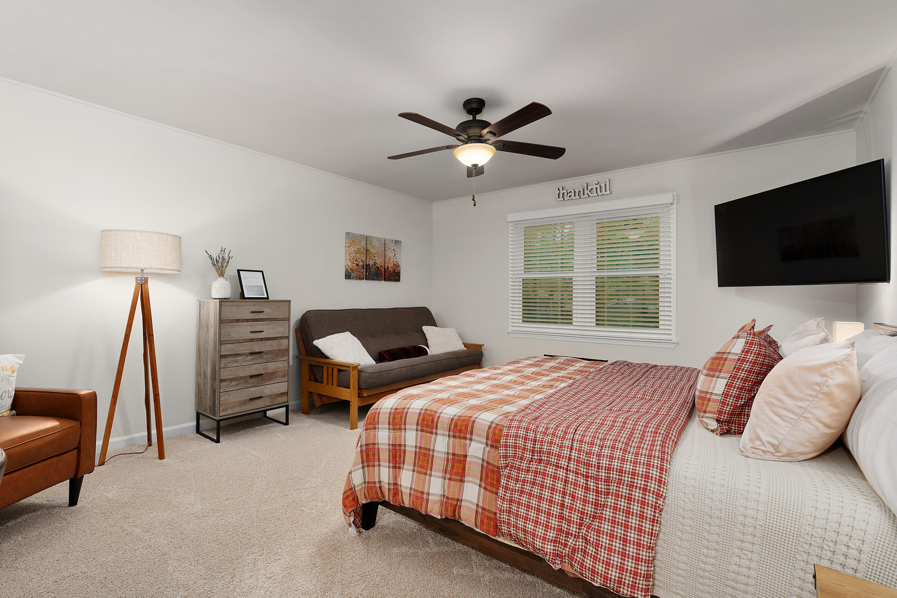 321 Robin Hood Trail