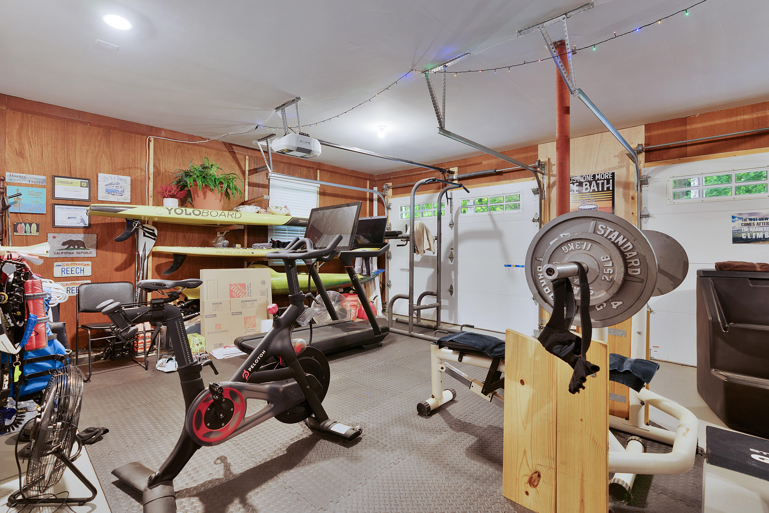 321 Robin Hood Trail
