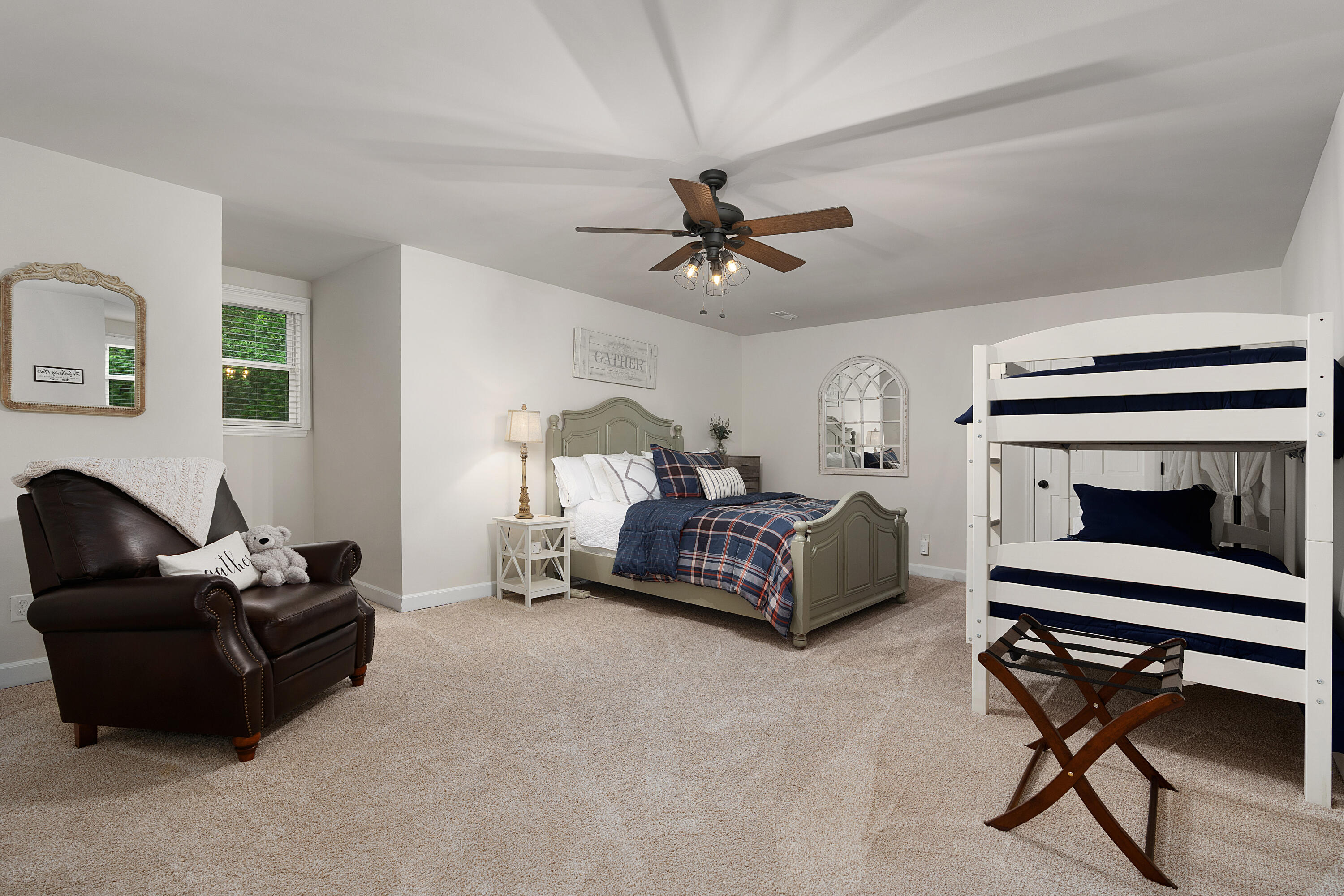 321 Robin Hood Trail