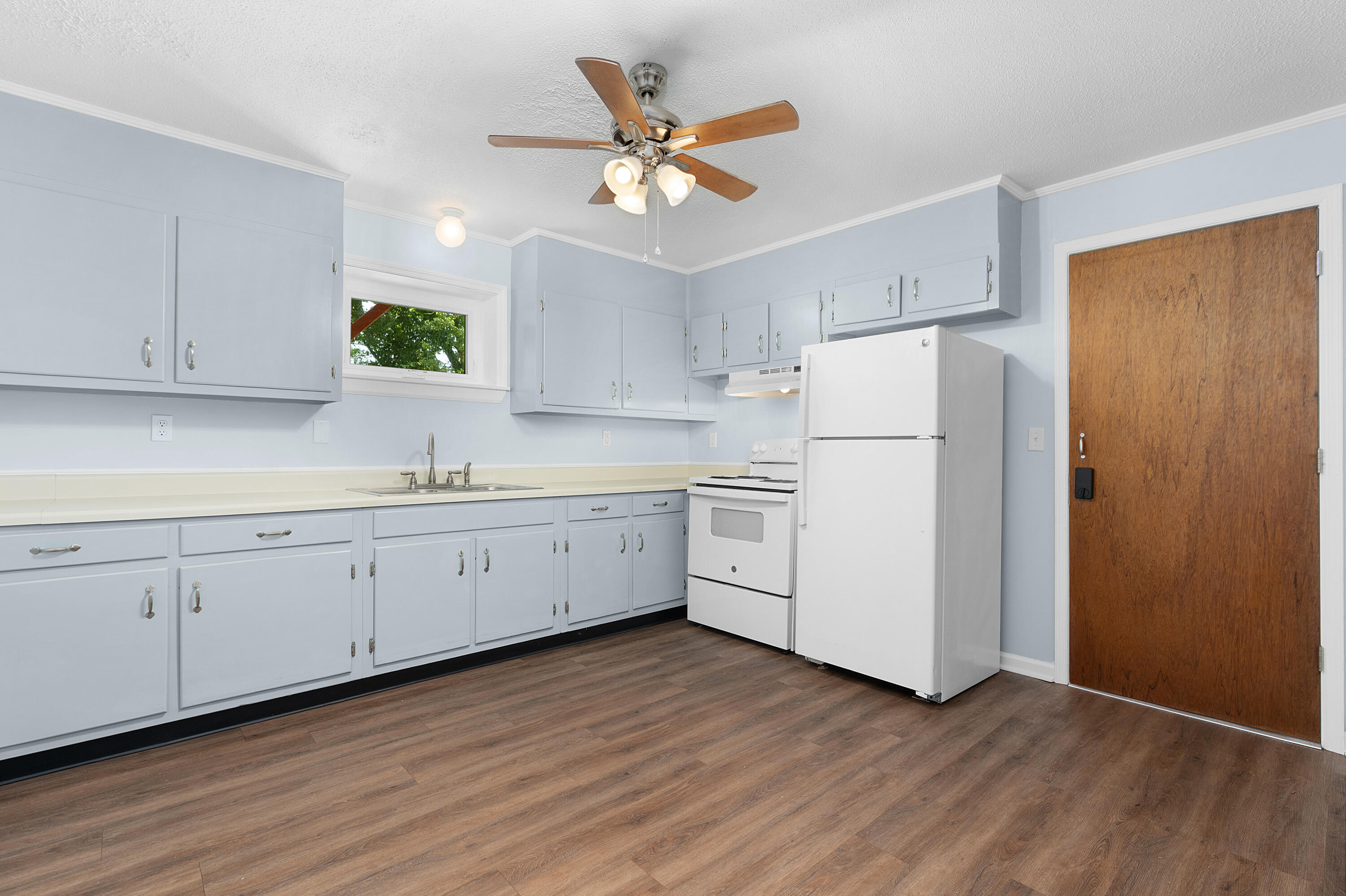 4831 Hunter Trail, #C
