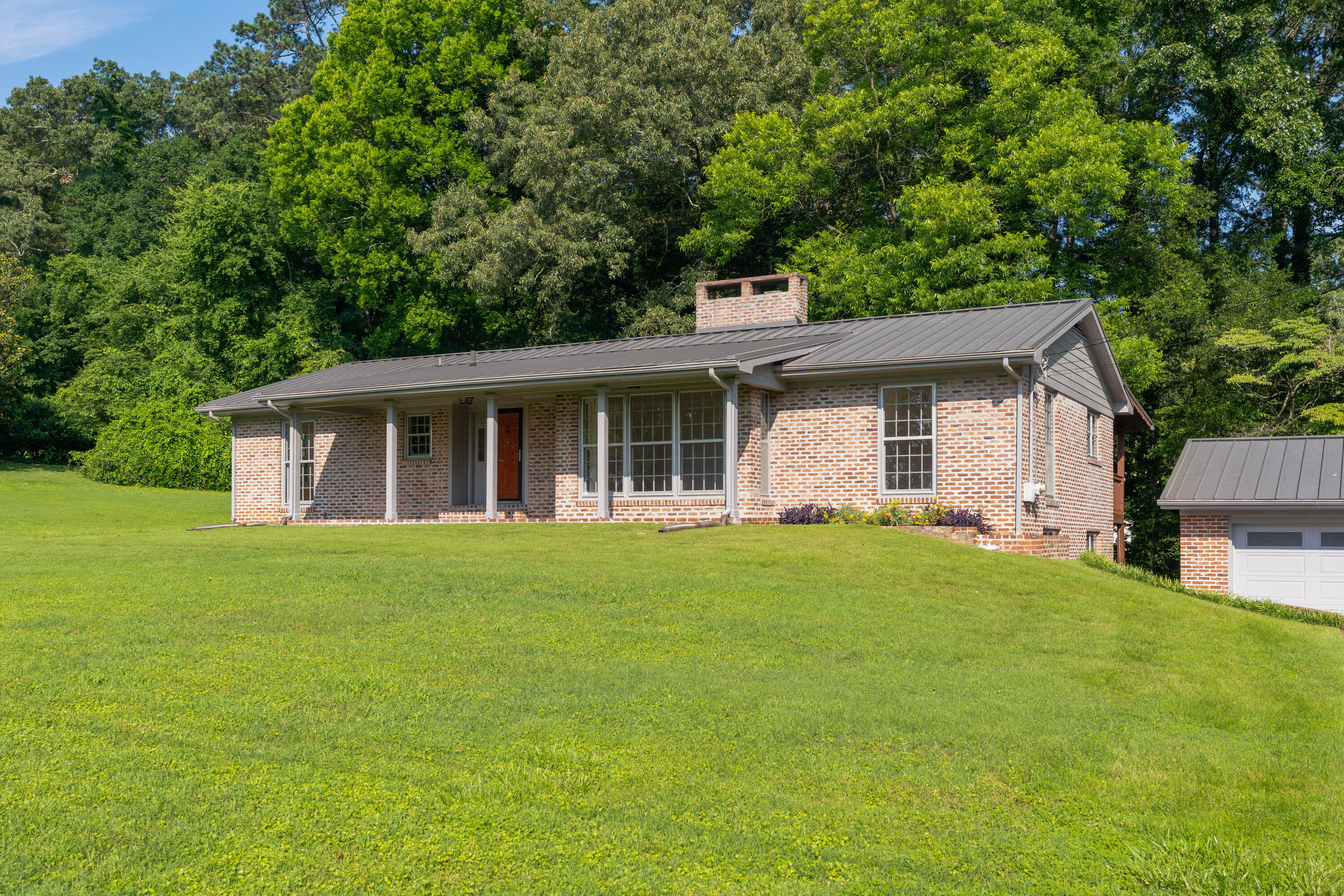 2411 Woolson Road