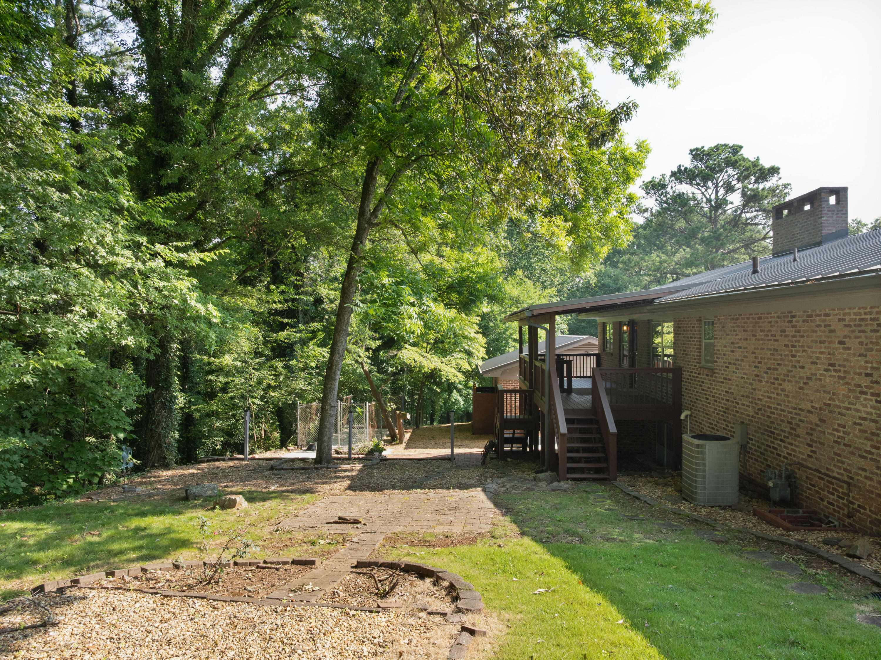2411 Woolson Road