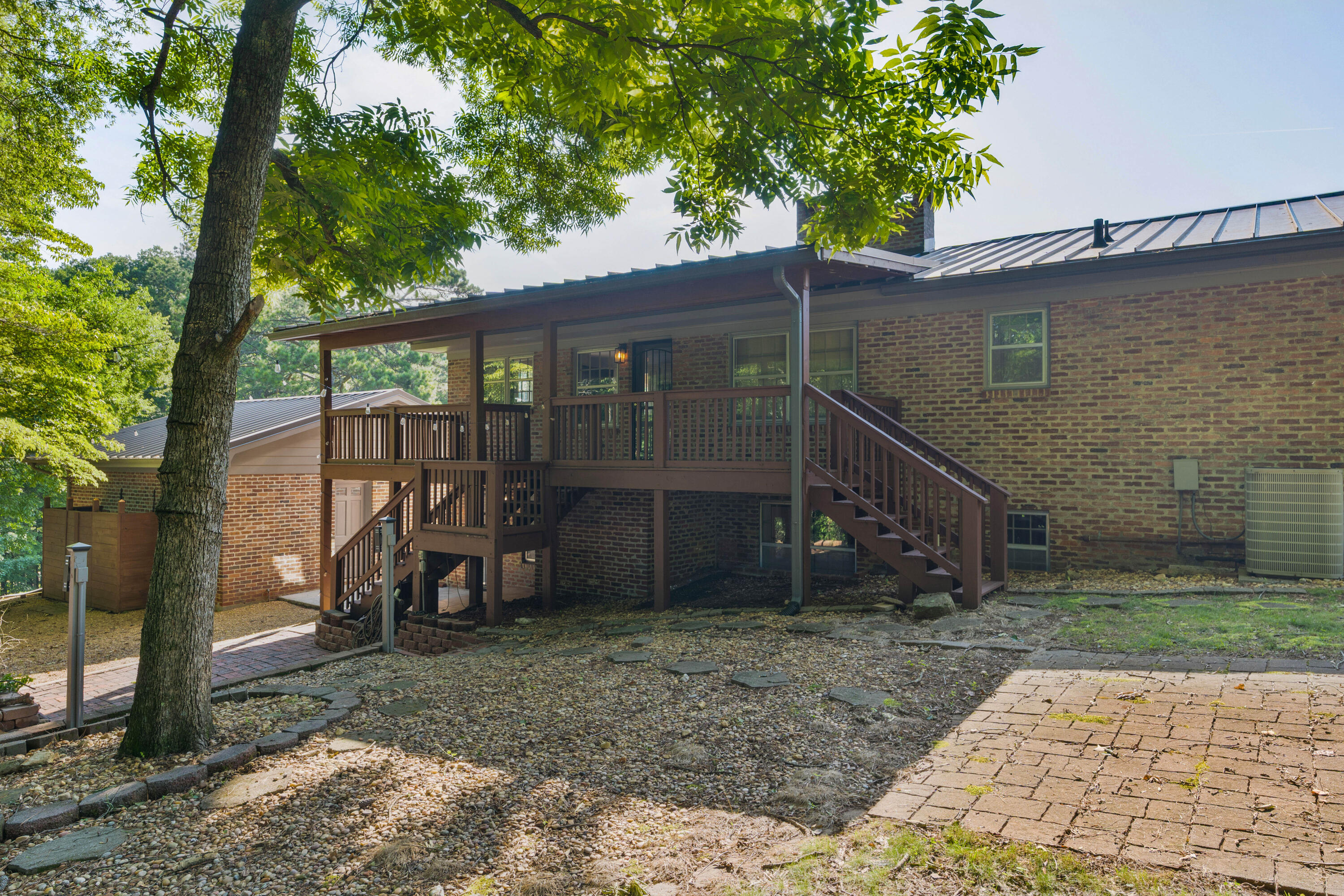 2411 Woolson Road