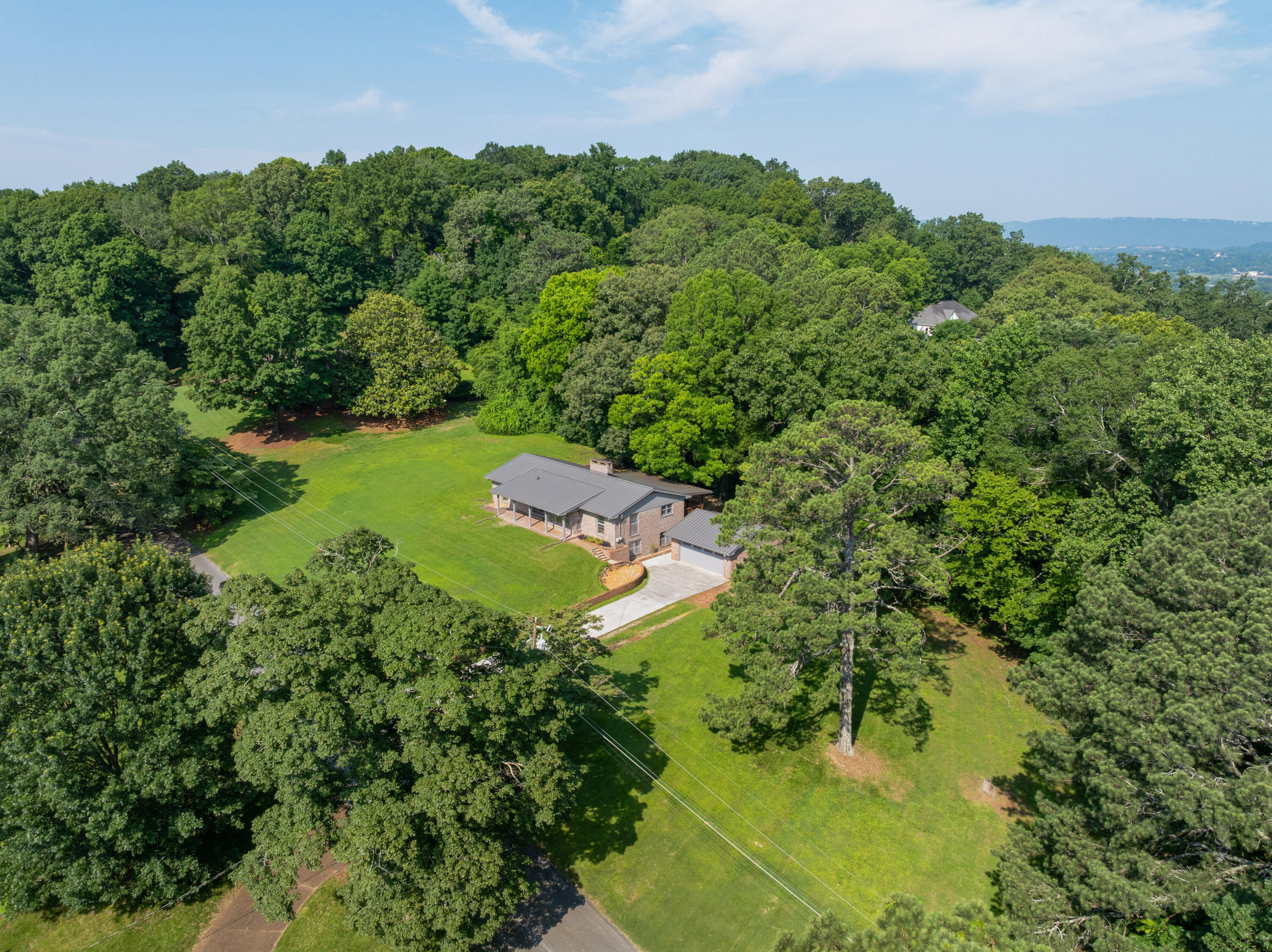 2411 Woolson Road