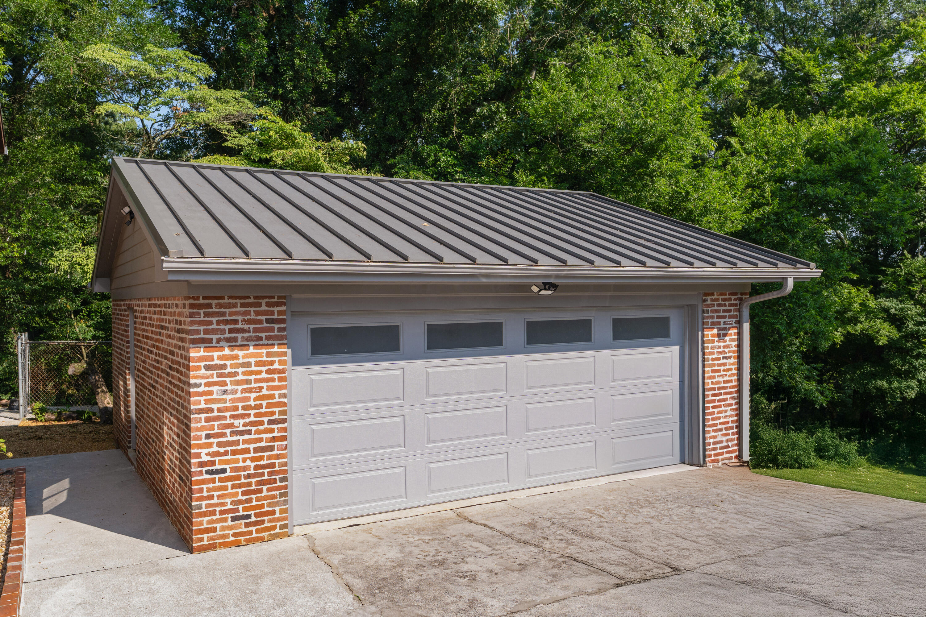 2411 Woolson Road