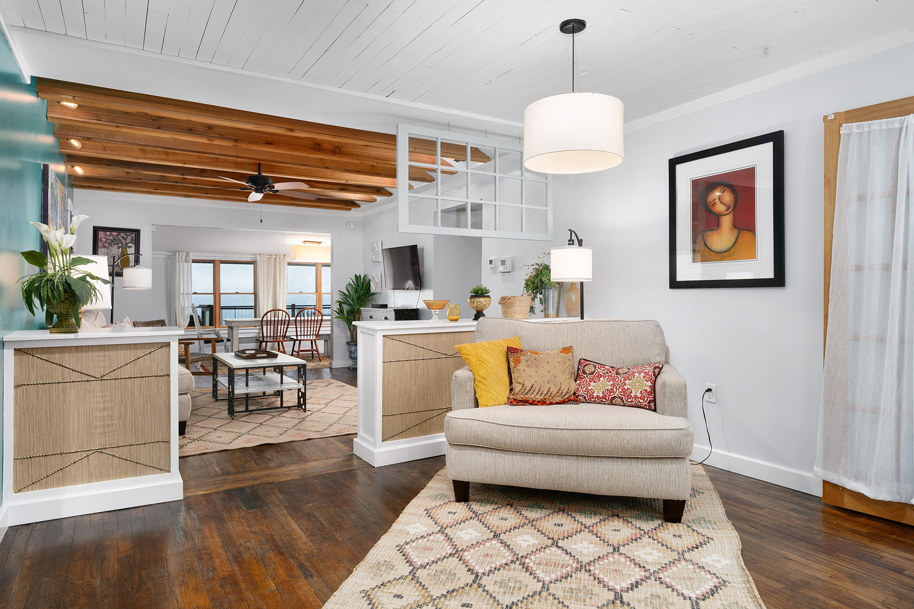 9311 Scenic Highway