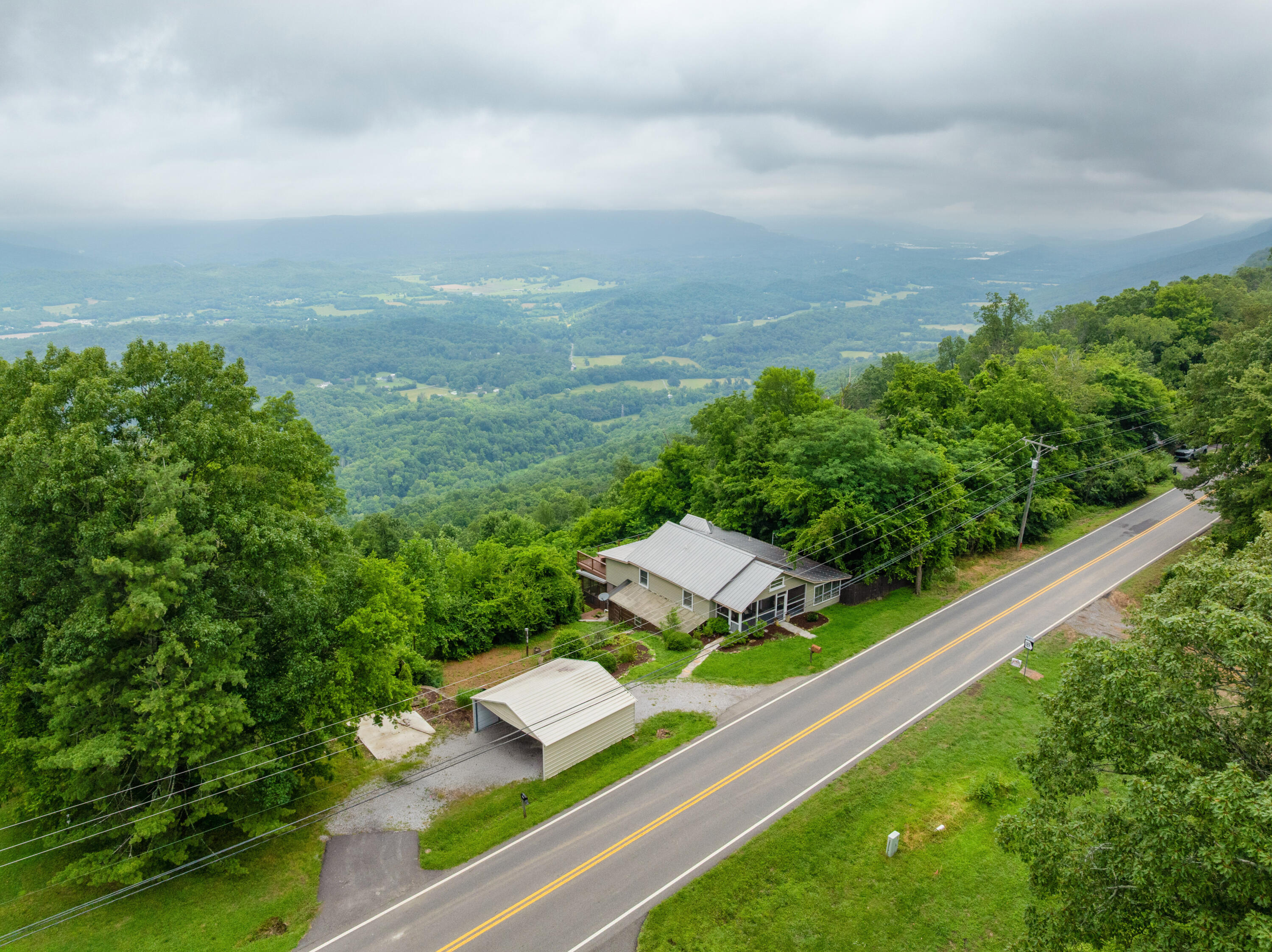 9311 Scenic Highway