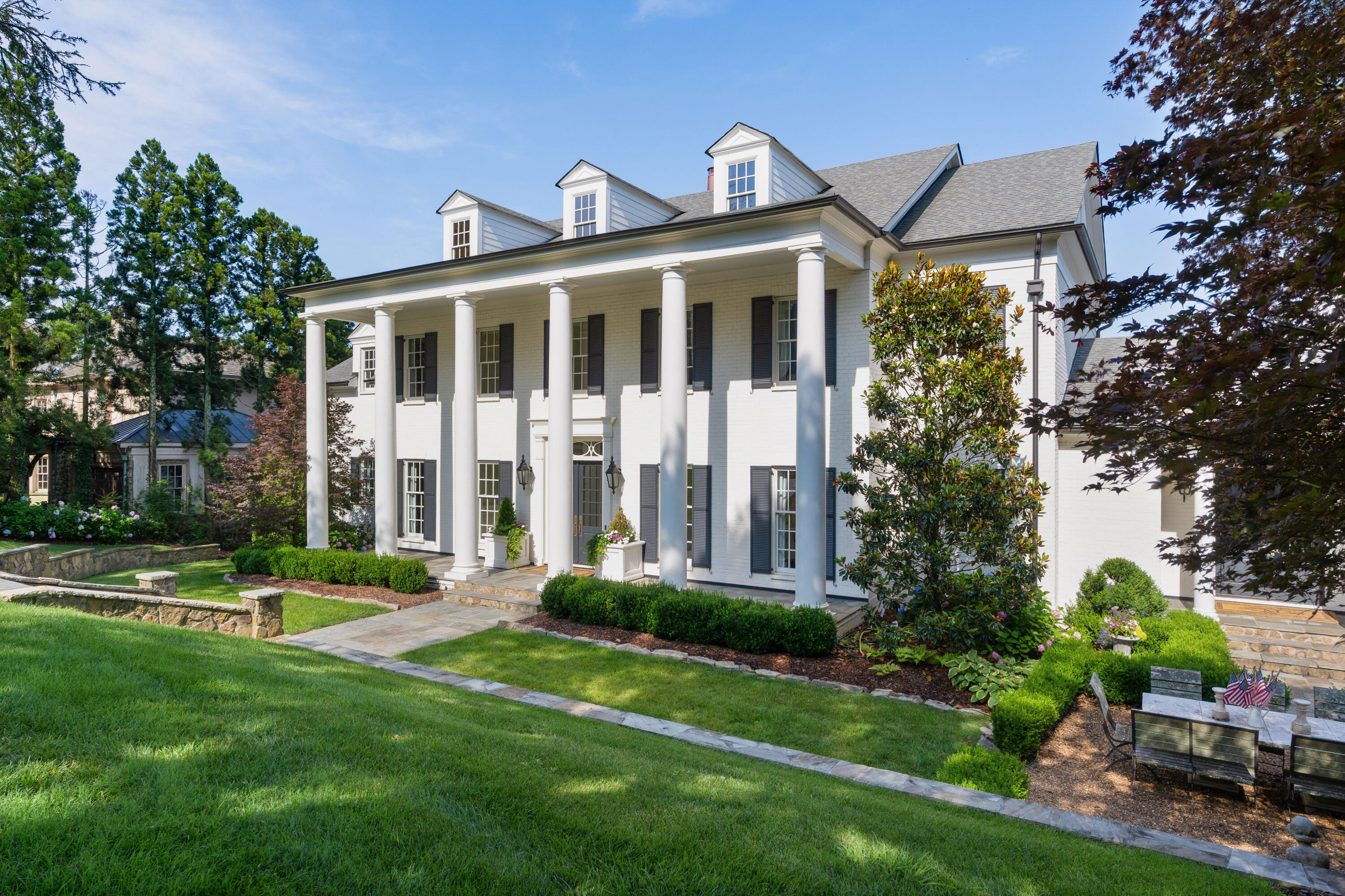 802 W Brow Road