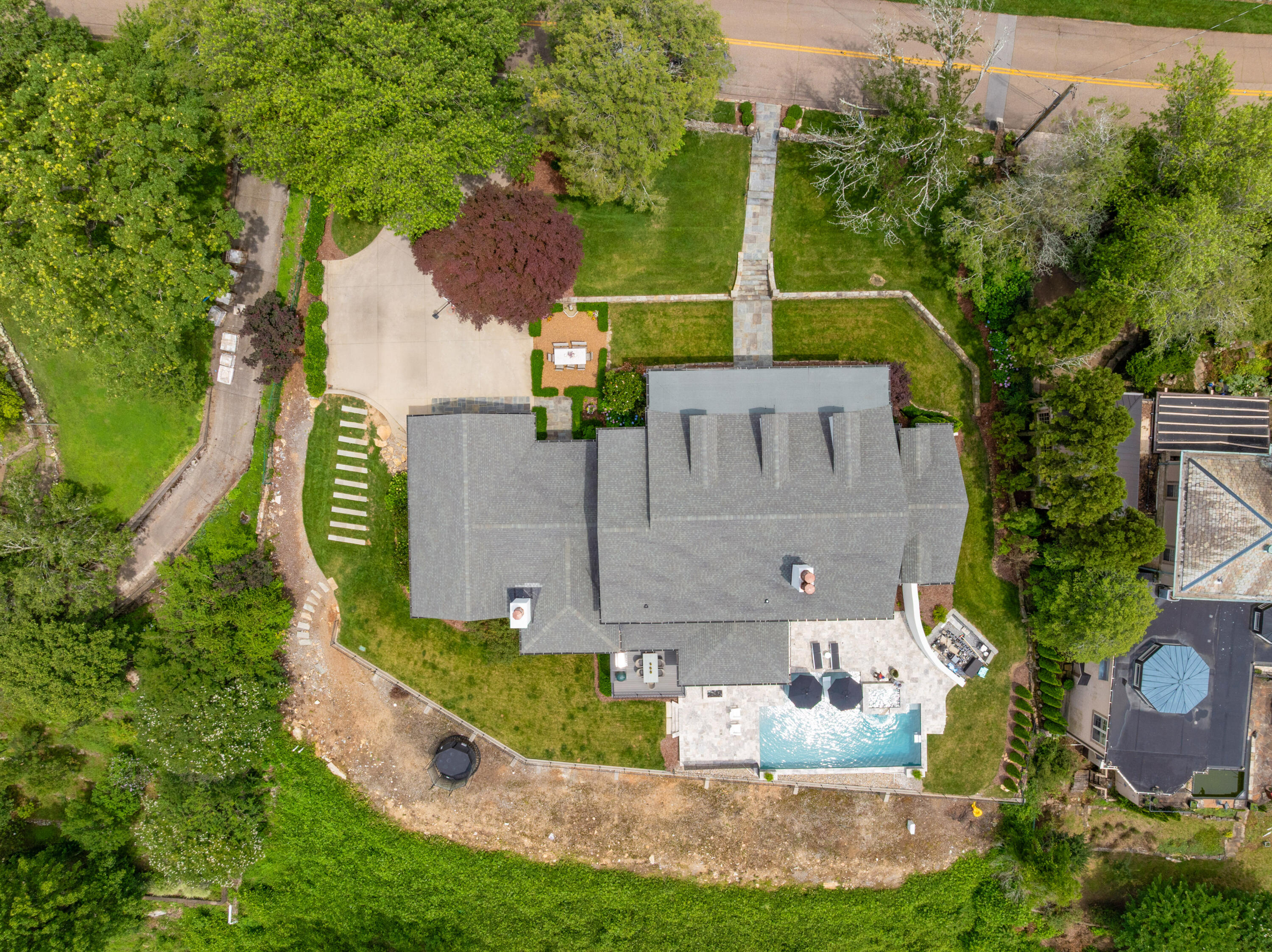 802 W Brow Road