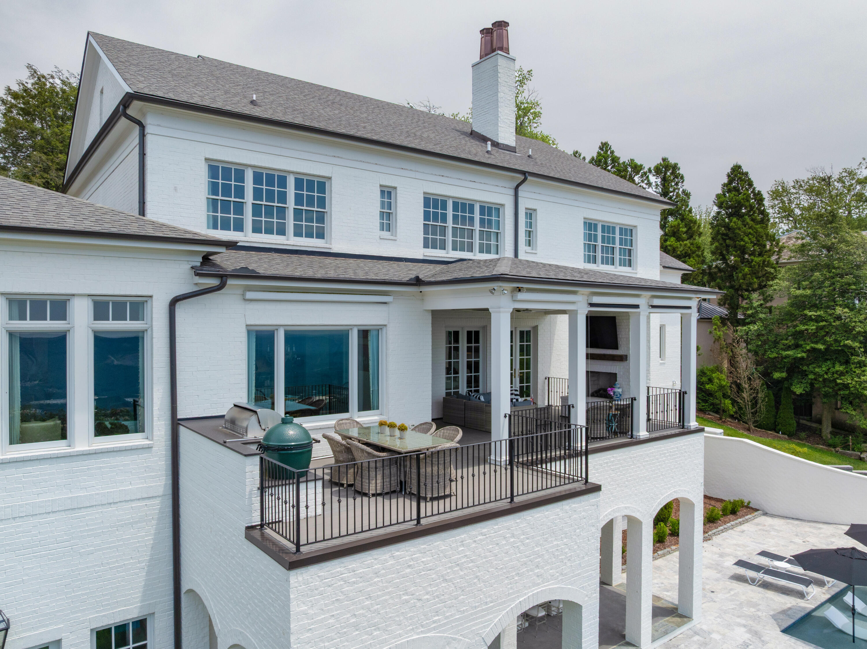 802 W Brow Road