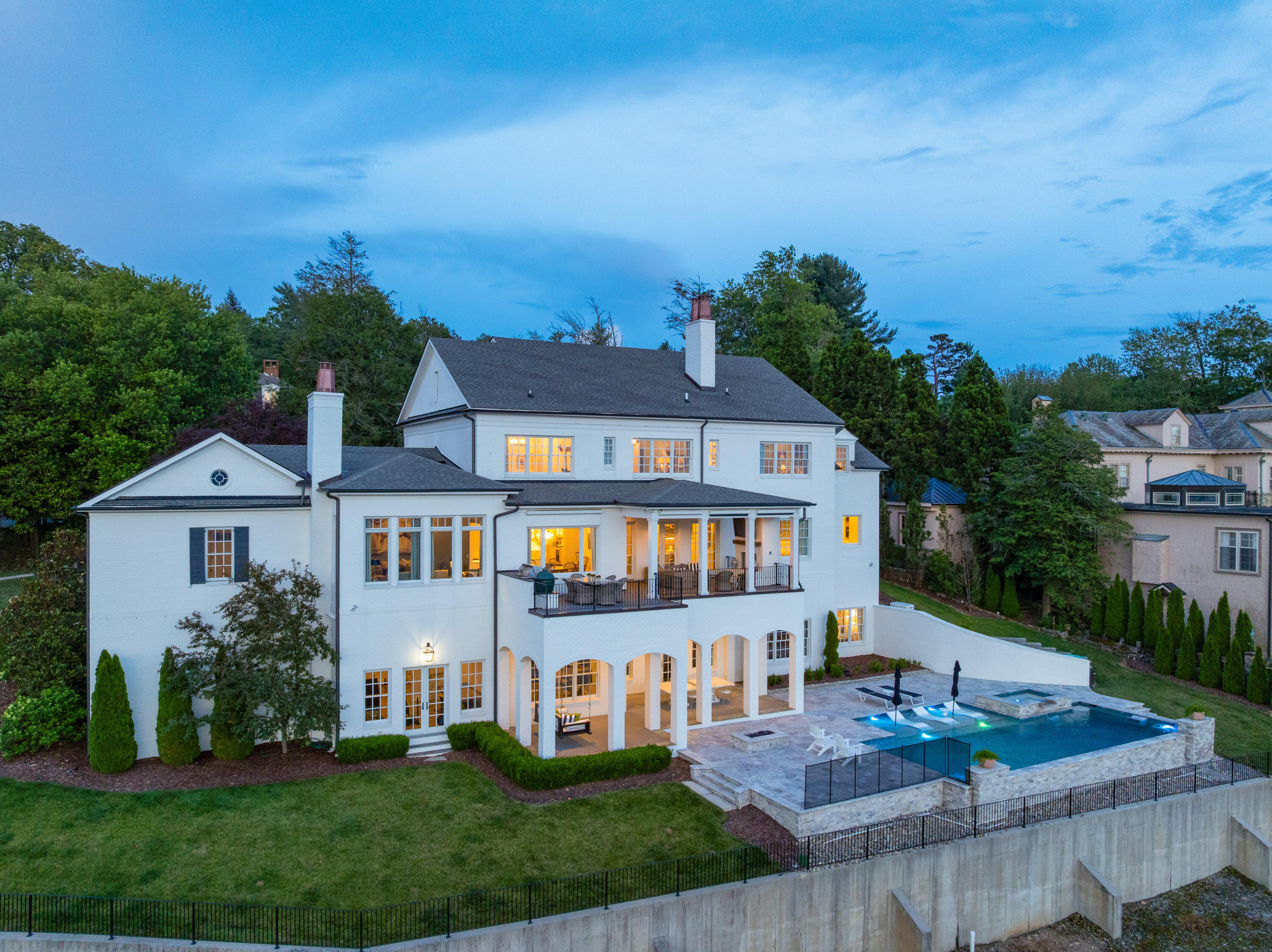 802 W Brow Road