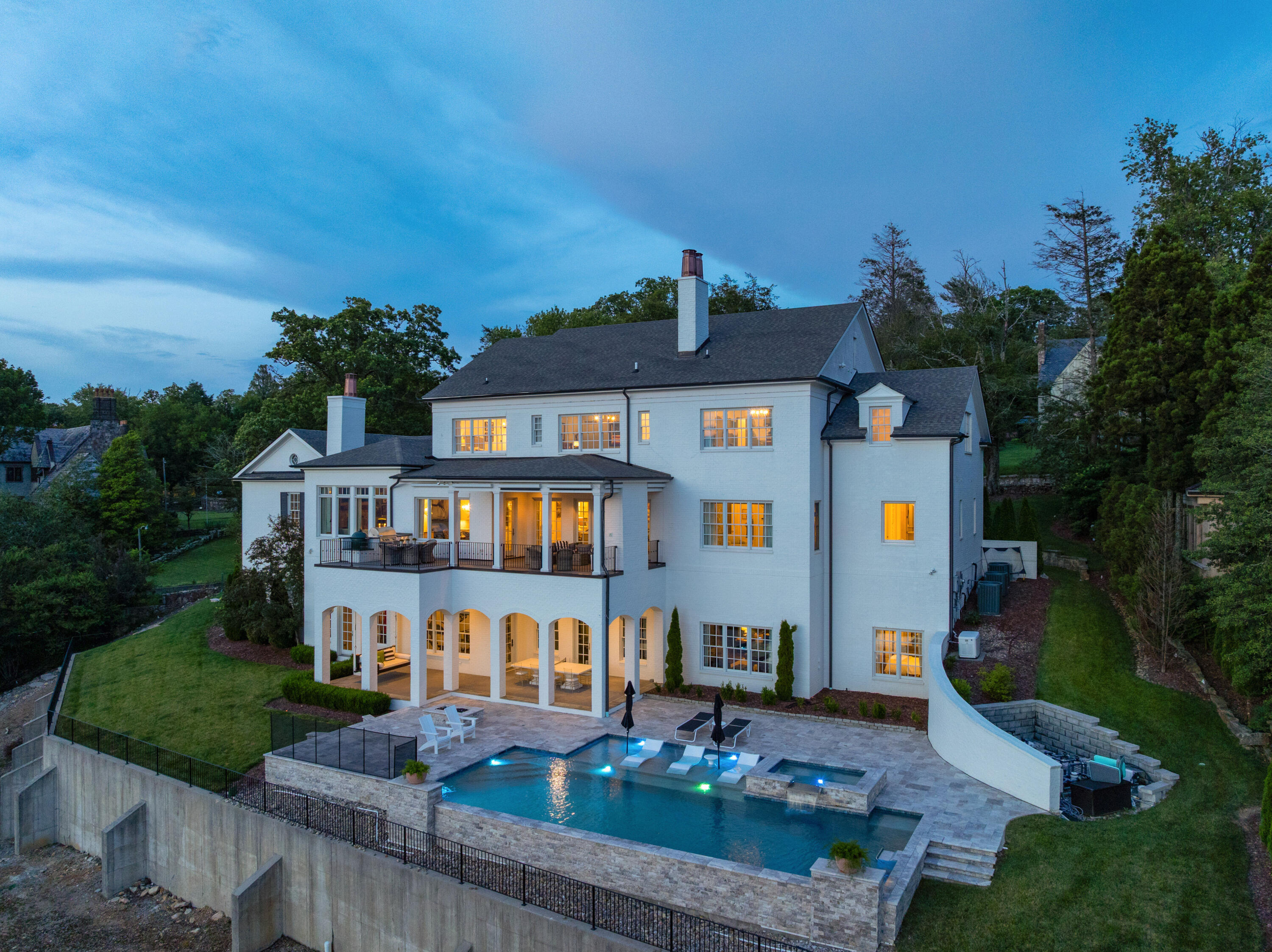 802 W Brow Road